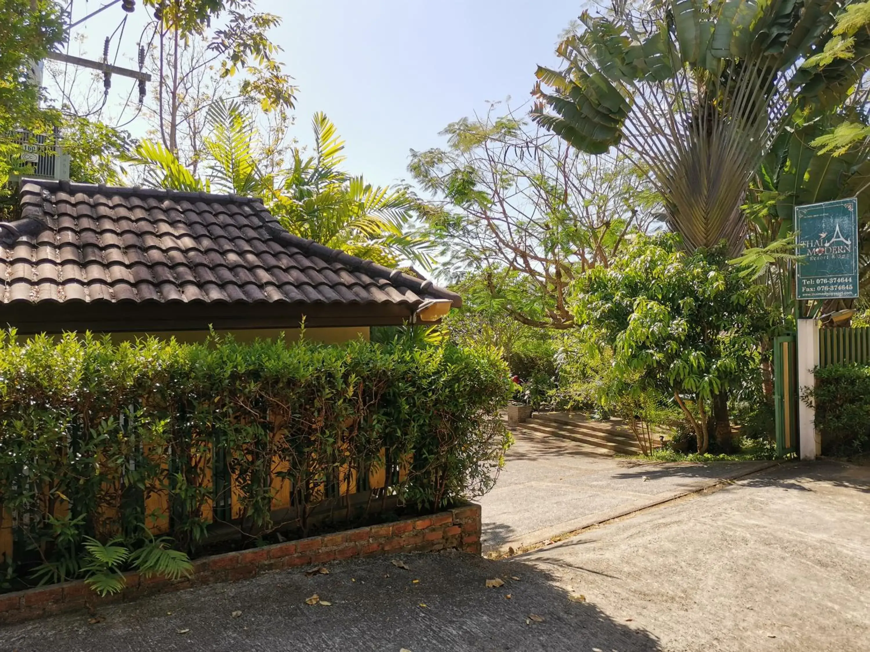 Property building in Thai Modern Resort & Spa "Newly Renovated" Property building in Thai Modern Resort & Spa "Newly Renovated"