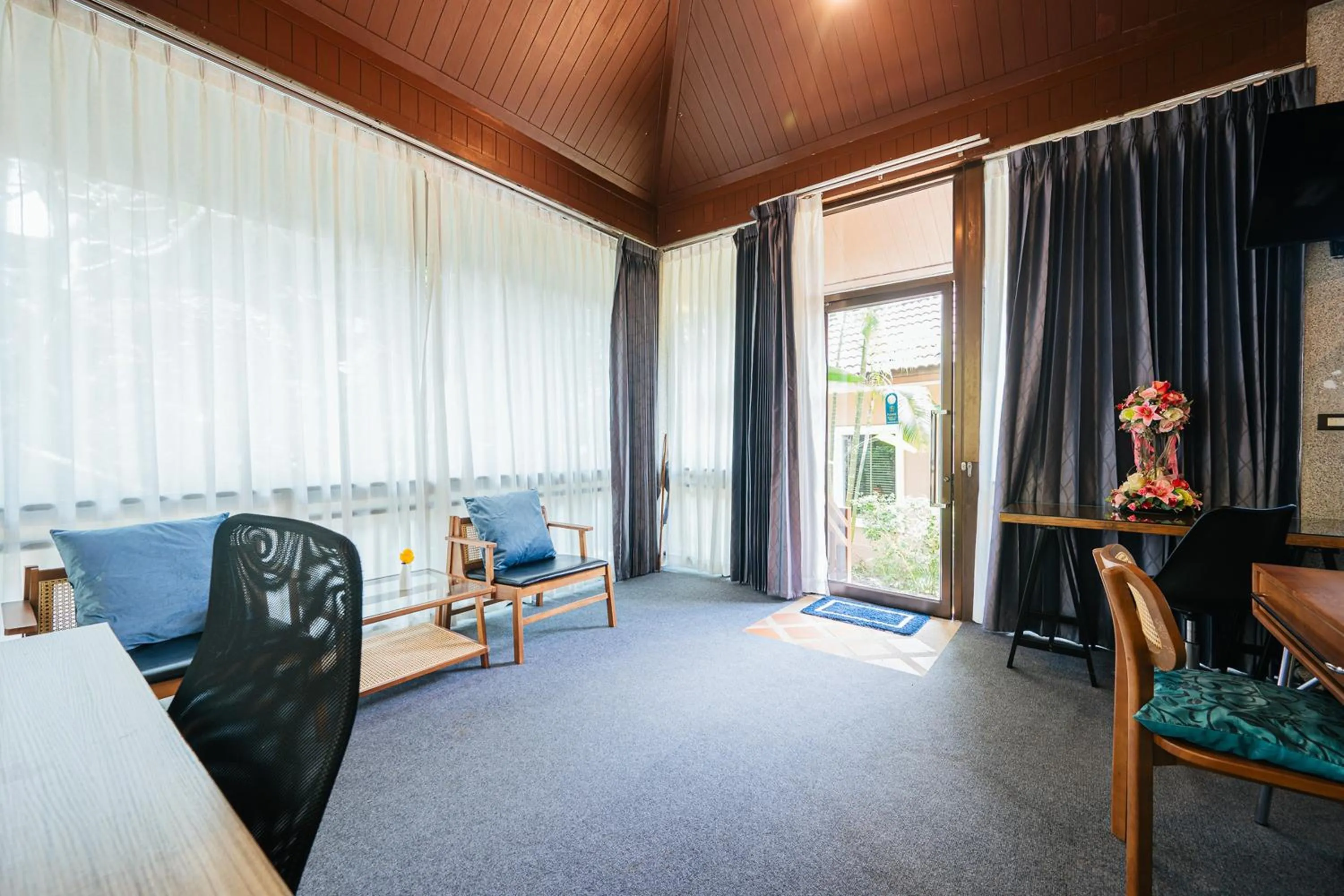 Seating area in Thai Modern Resort & Spa "Newly Renovated"