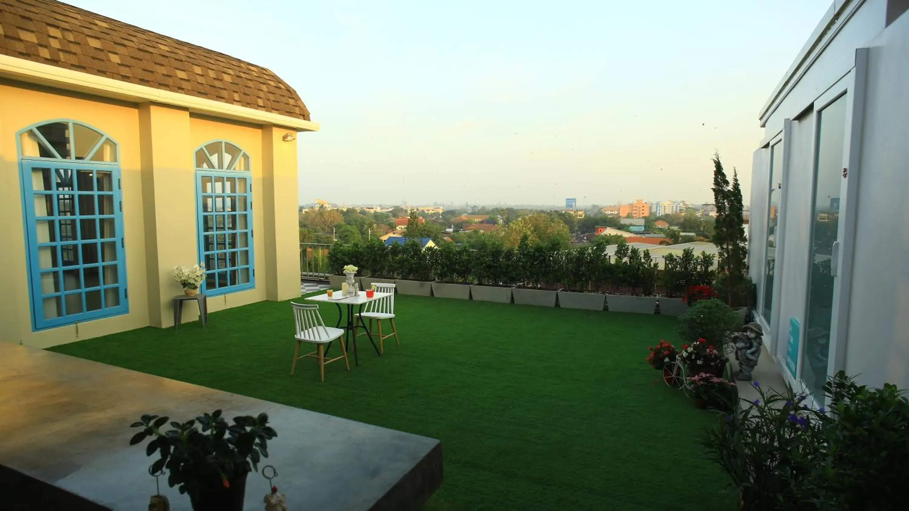 The Lake Udon The Lake Udon