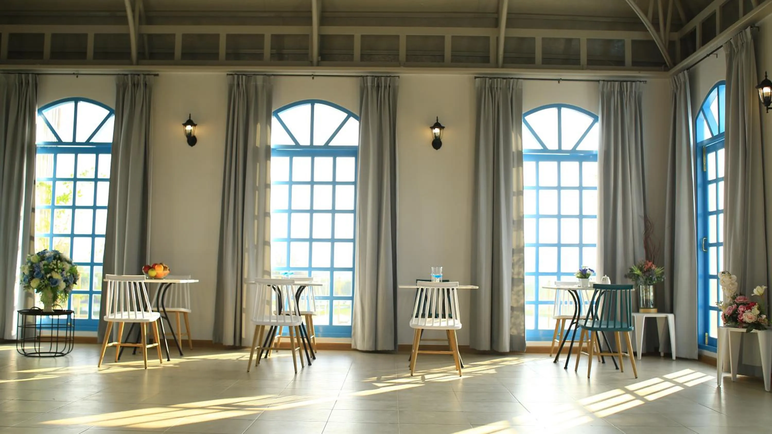 Area and facilities in The Lake Udon