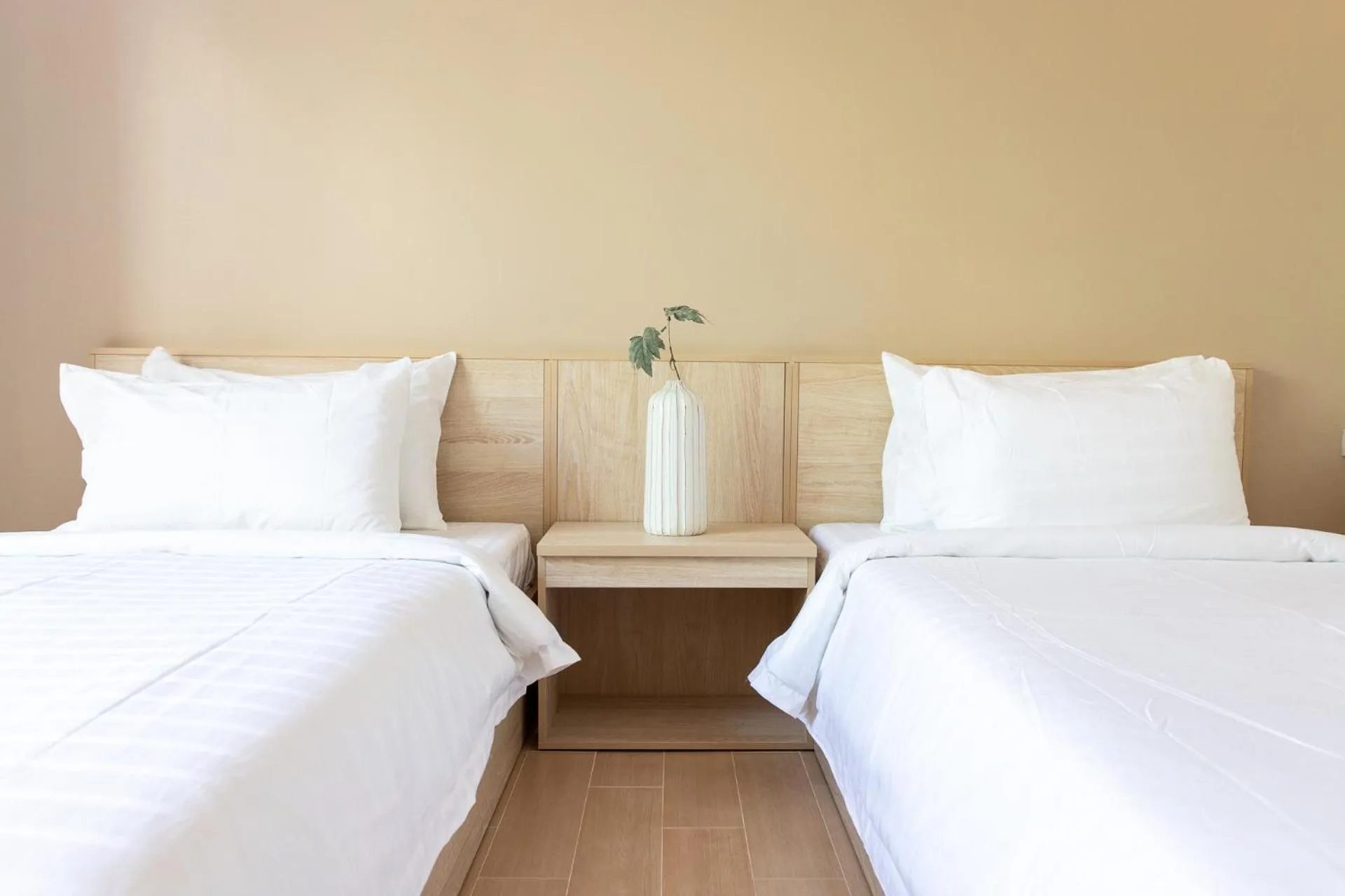 Bed in O2 Hotel Lopburi