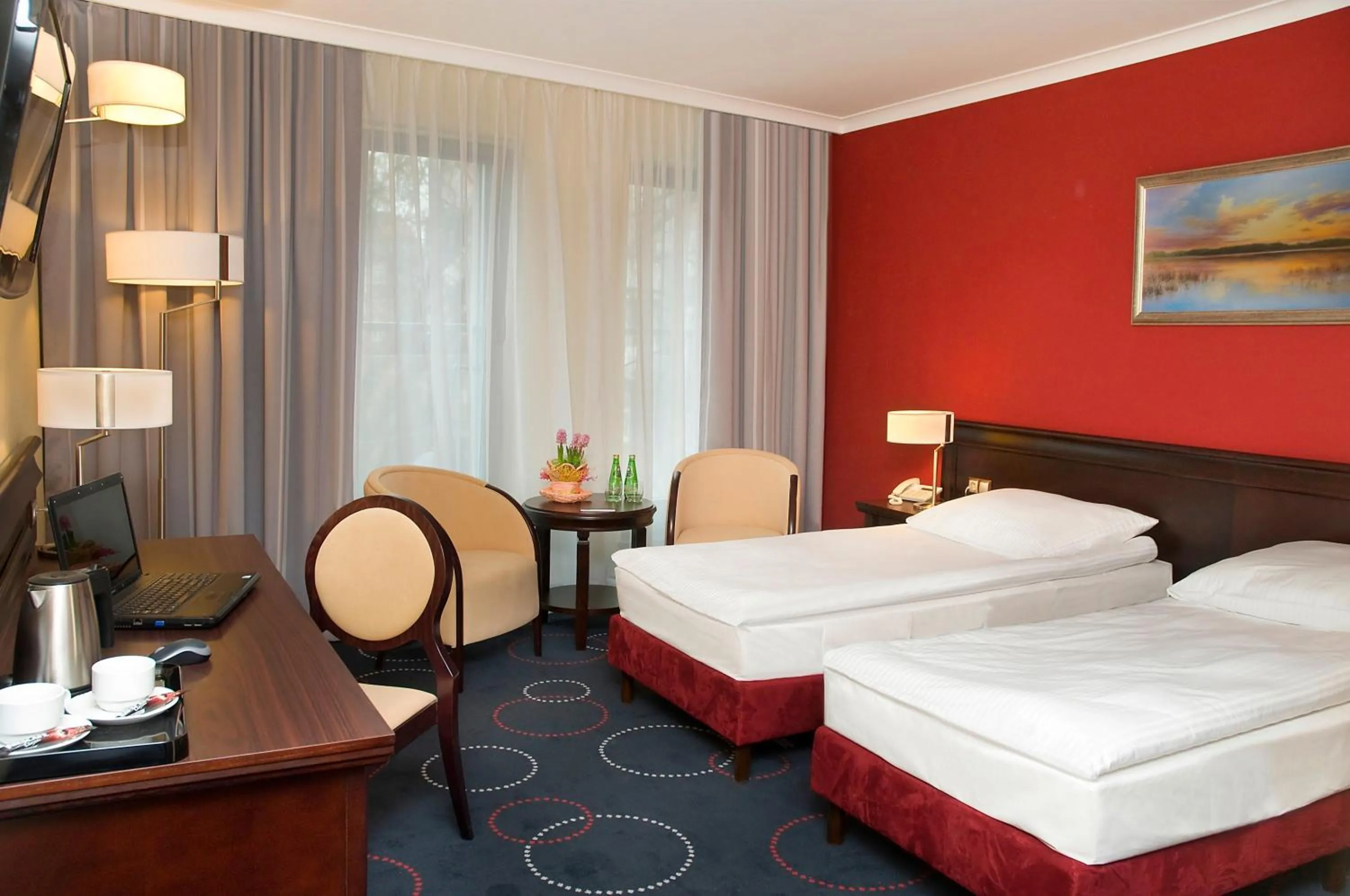 Photo of the whole room, Bed in Hotel Admirał