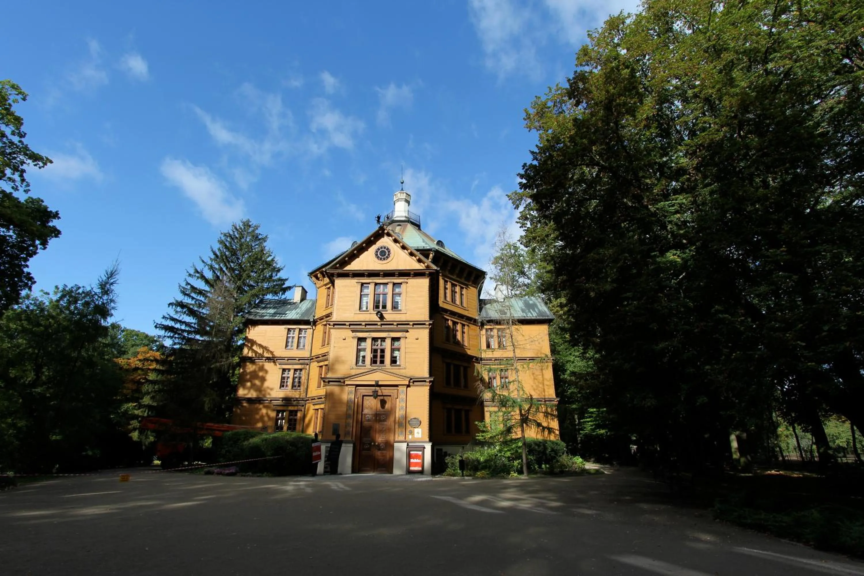 Pałac Myśliwski w Antoninie