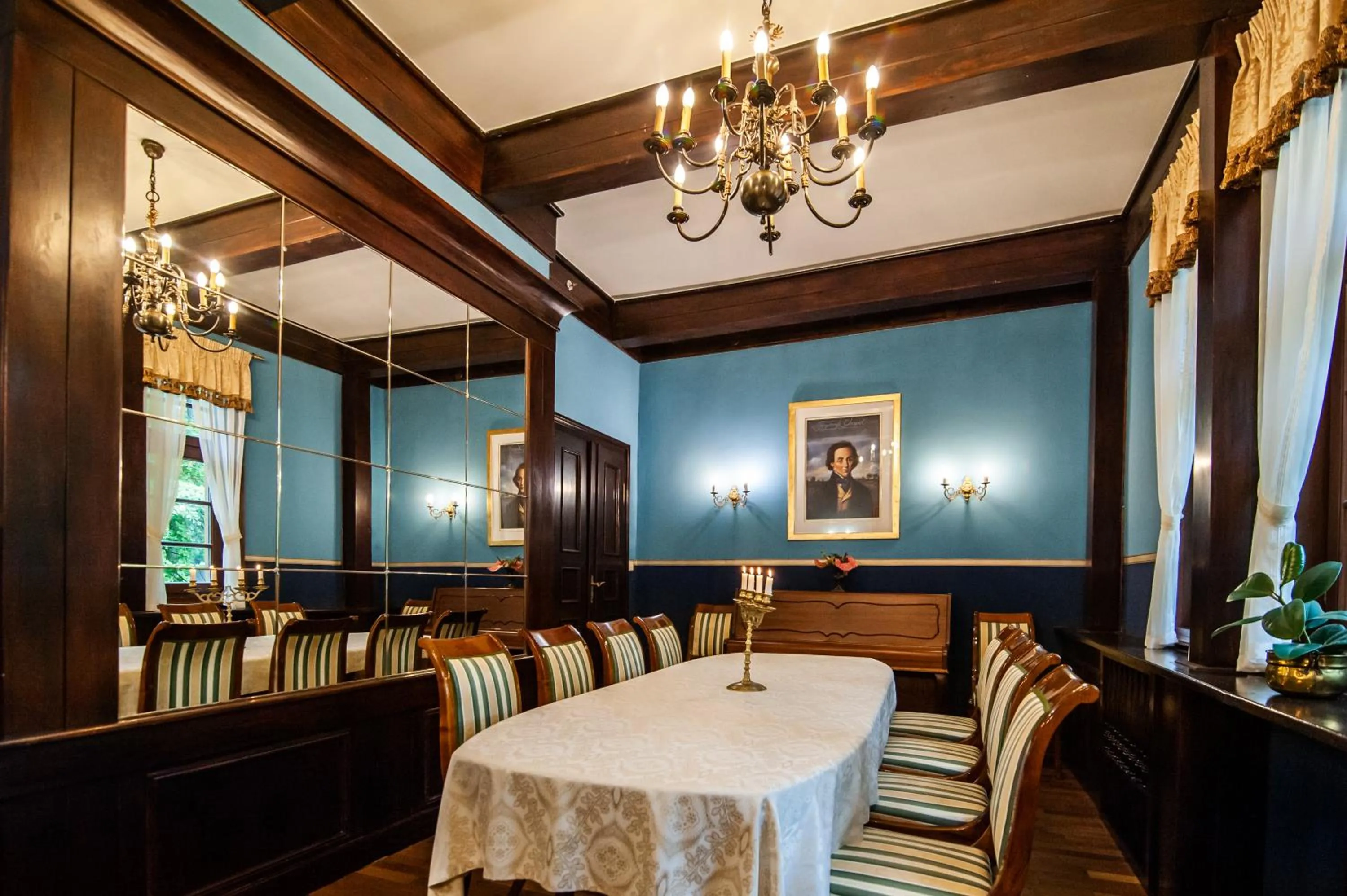 Pałac Myśliwski w Antoninie