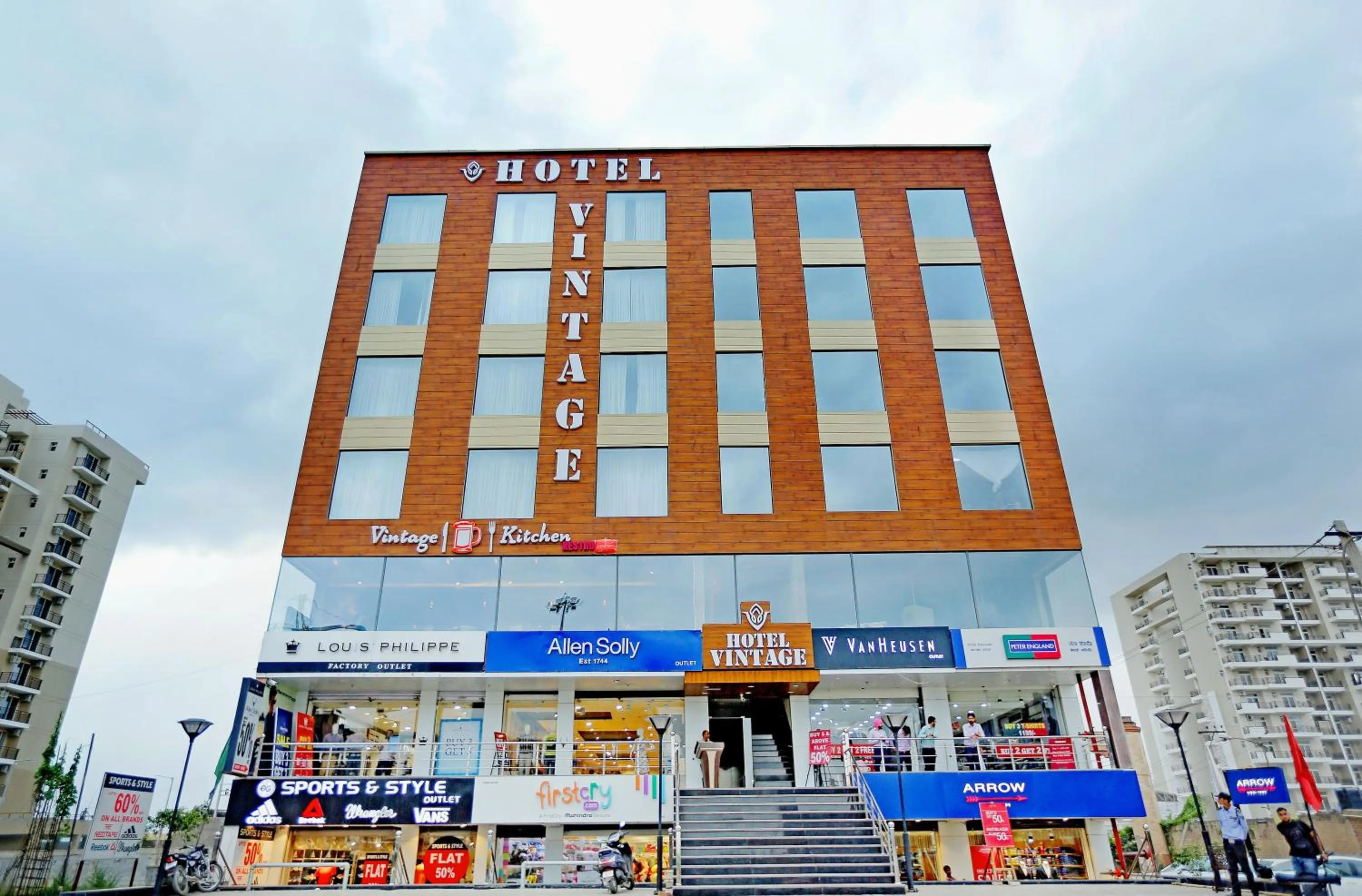 Hotel Vintage Chandigarh Zirakpur