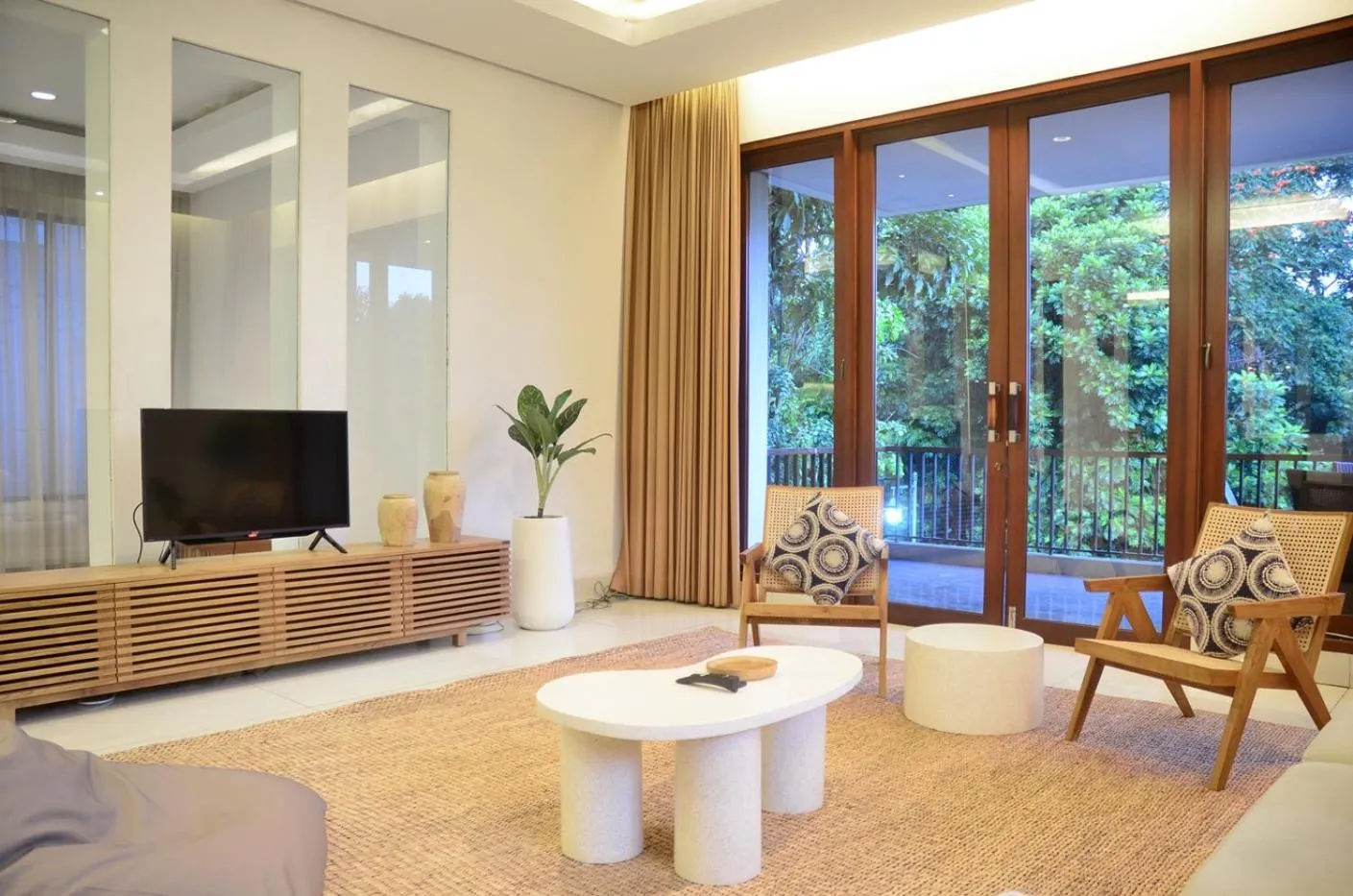 Living room in Jasmine cozy villa 3 bedrooms with a private heated swimming pool and a billiard table