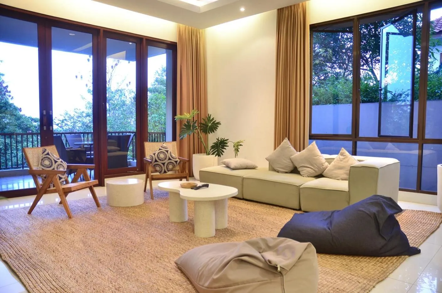 Living room in Jasmine cozy villa 3 bedrooms with a private heated swimming pool and a billiard table