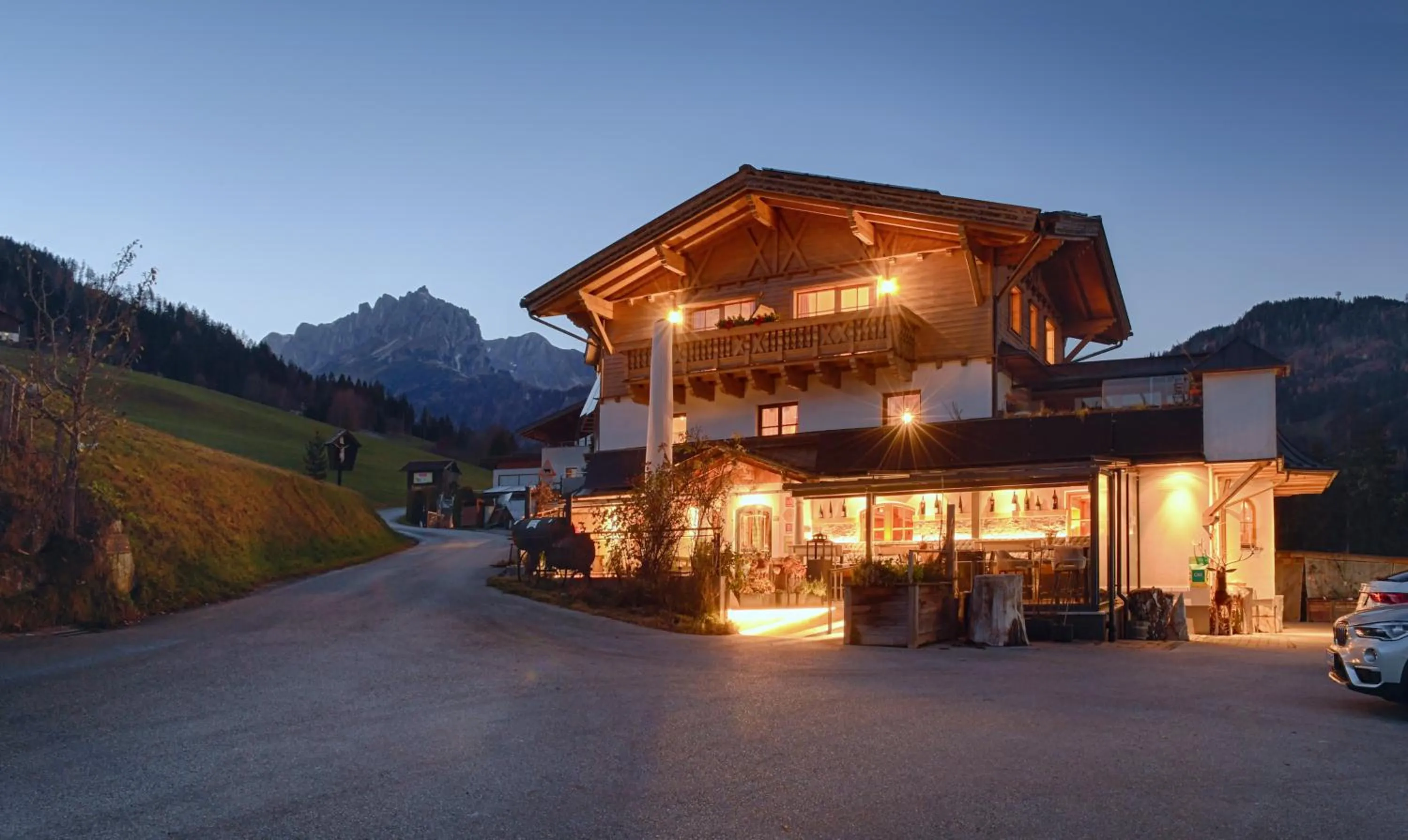 Property building in Hotel und Alpen Apartments - Bürglhöh