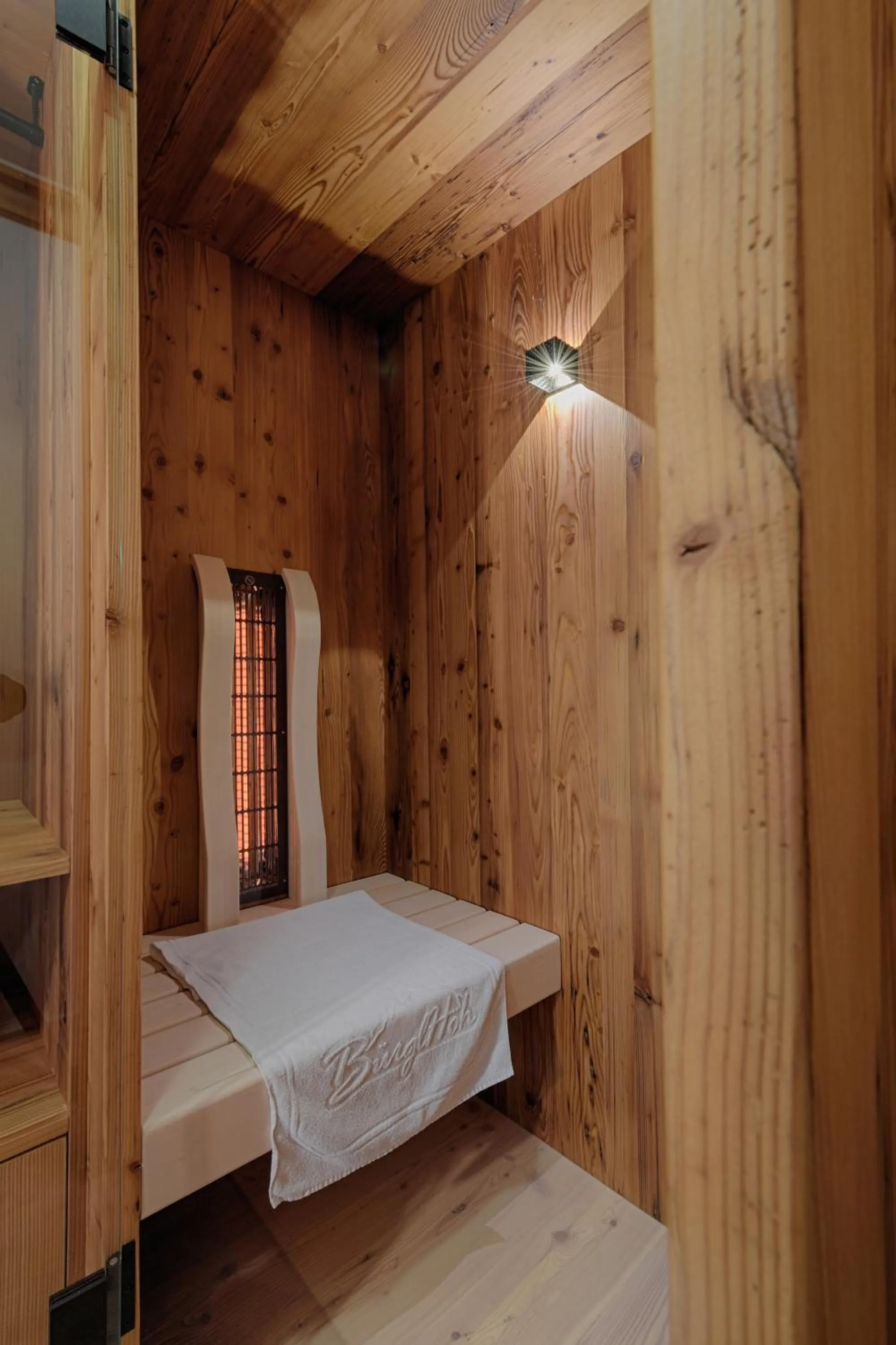 Spa and wellness centre/facilities, Bed in Hotel und Alpen Apartments - Bürglhöh