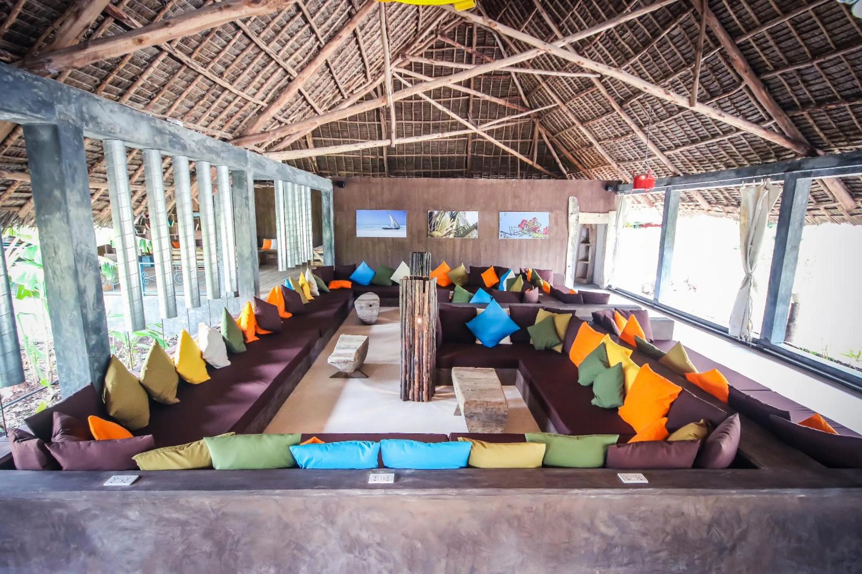 Seating area in Fun Beach Hotel