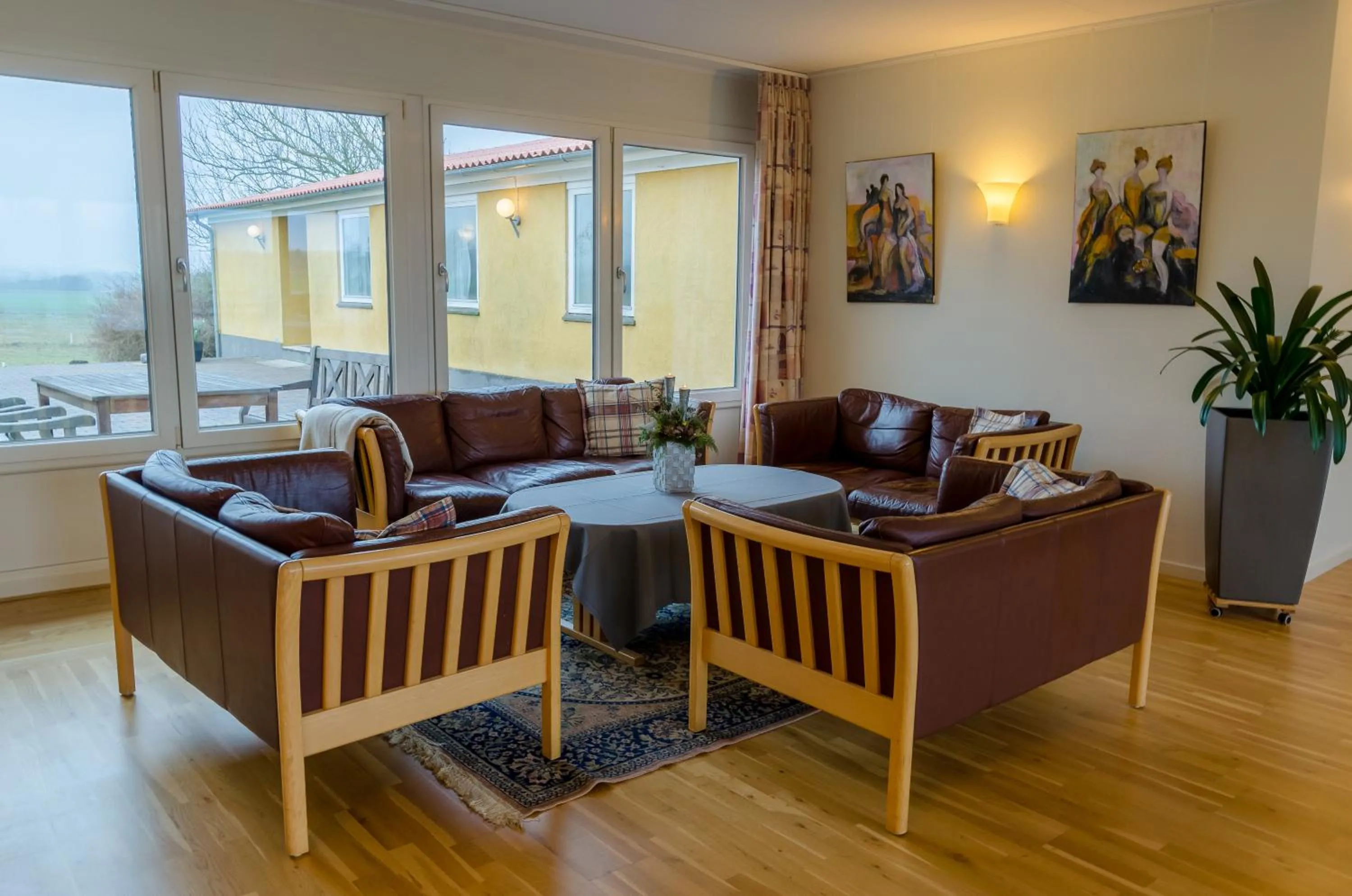 Restaurant/places to eat in Hotel Højgaarden