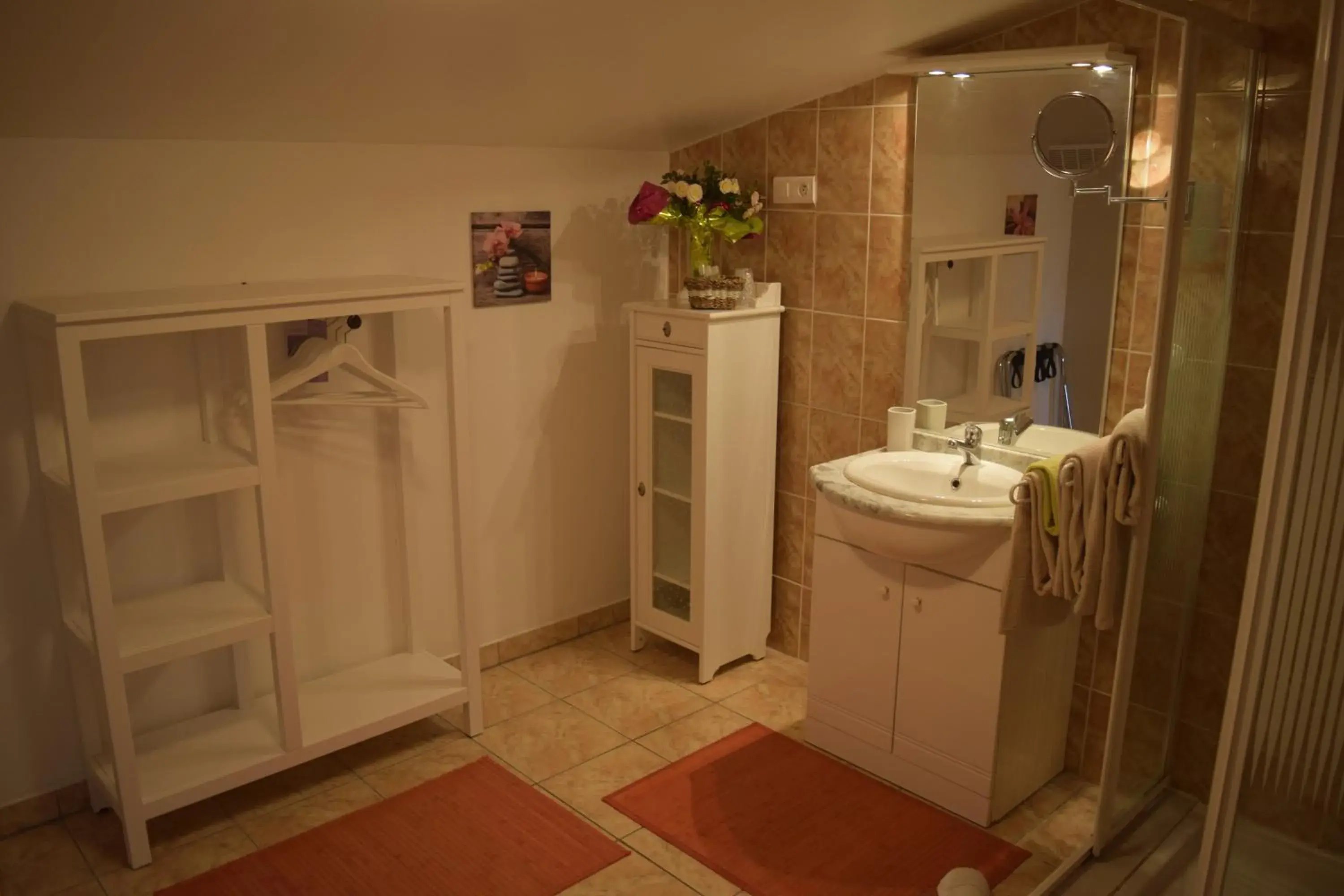 Double Room with Mountain View in Domaine Lacoste Double Room with Mountain View in Domaine Lacoste