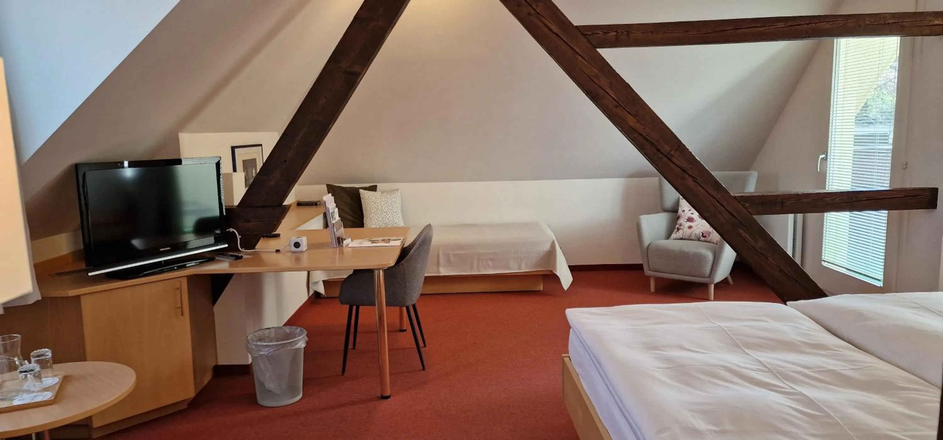 Bedroom, Bed in Hotel Promenade