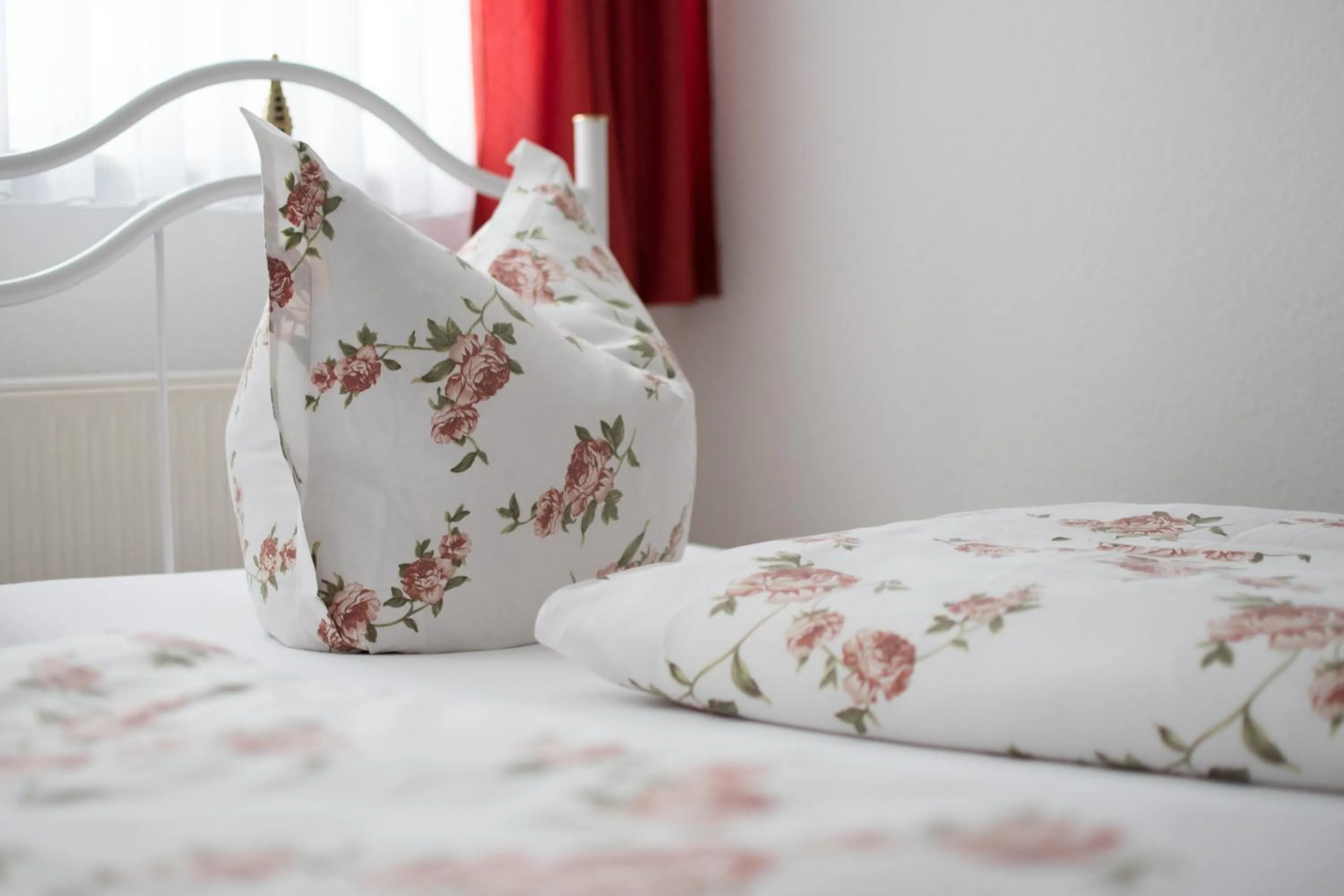 Decorative detail, Bed in Pension Regina - Inh. Monique Kluge