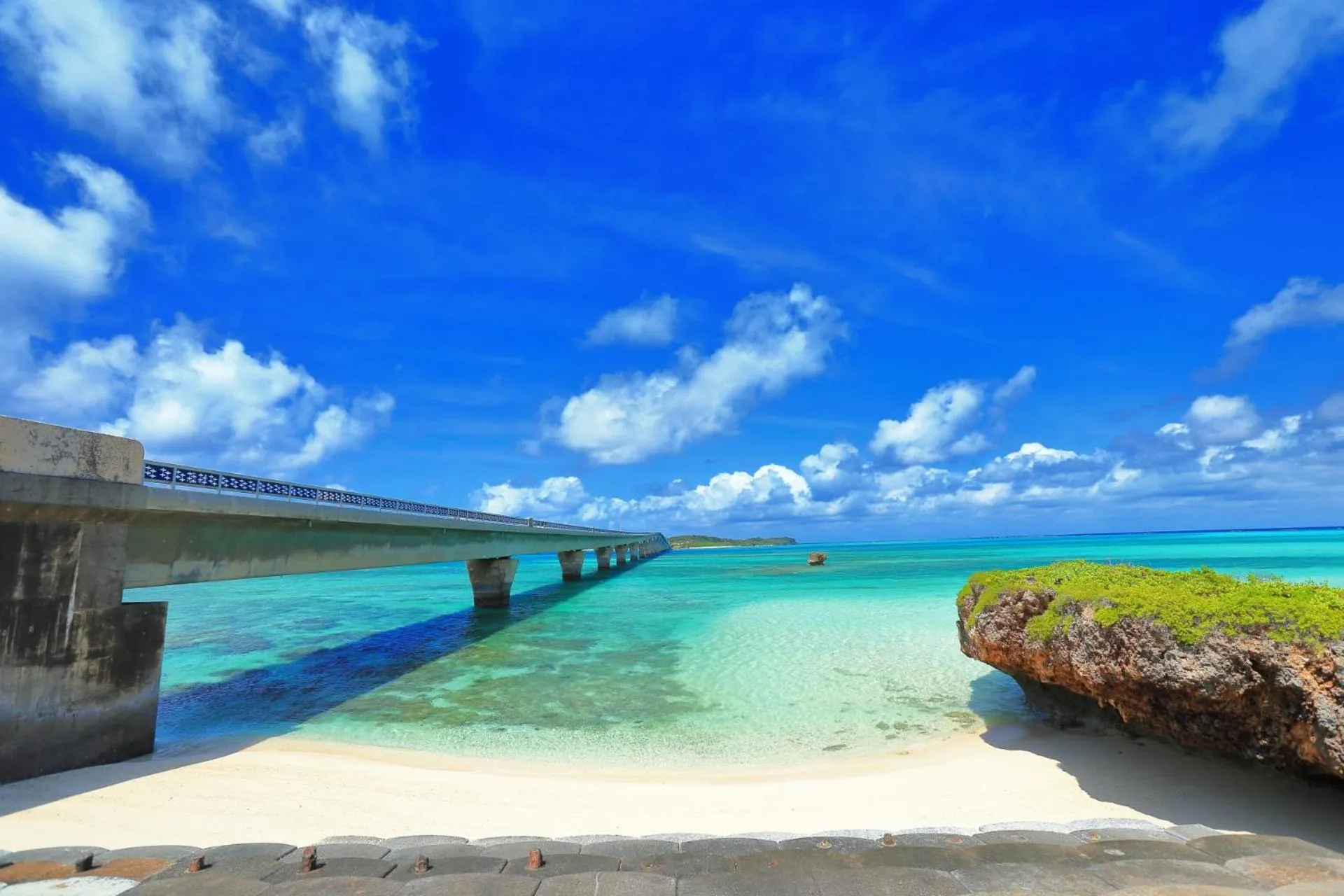 Nearby landmark in Palm Springs Miyakojima Resort