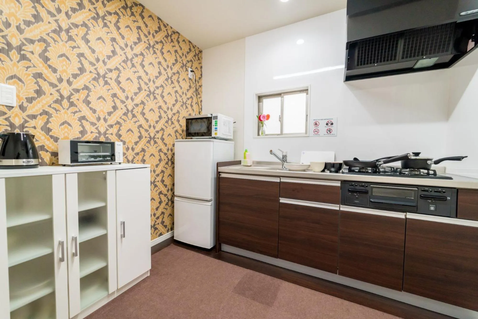 Kitchen or kitchenette in Palm Springs Miyakojima Resort