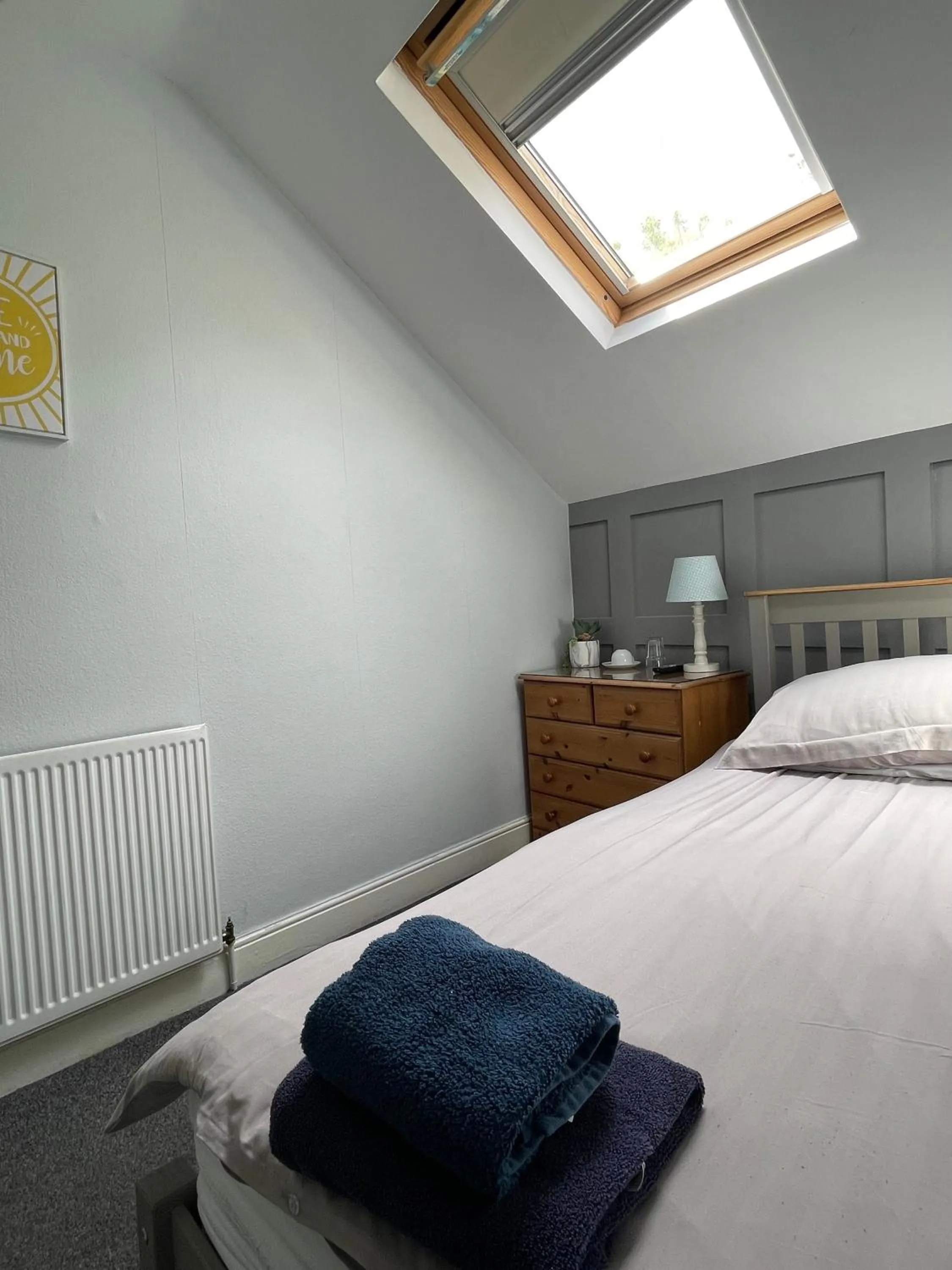 Bed in Burton Villa Guest House