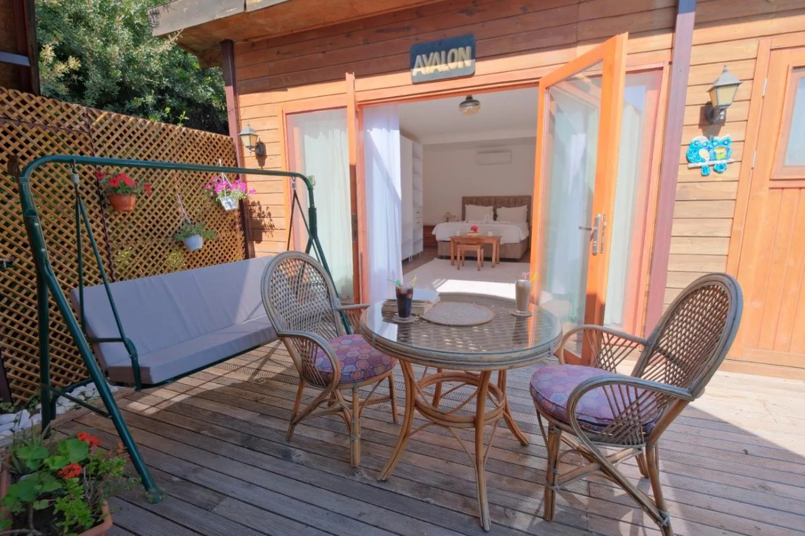 Patio in Kabak Avalon Bungalows