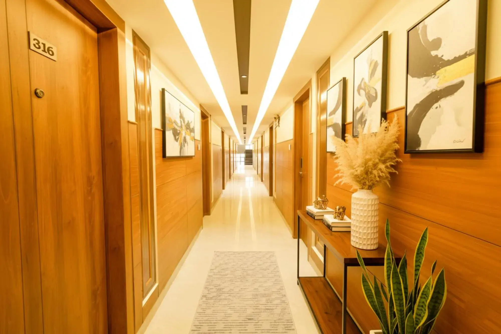 Lobby or reception in FabHotel Royale Basant Residency - Gandhinagar Lobby or reception in FabHotel Royale Basant Residency - Gandhinagar