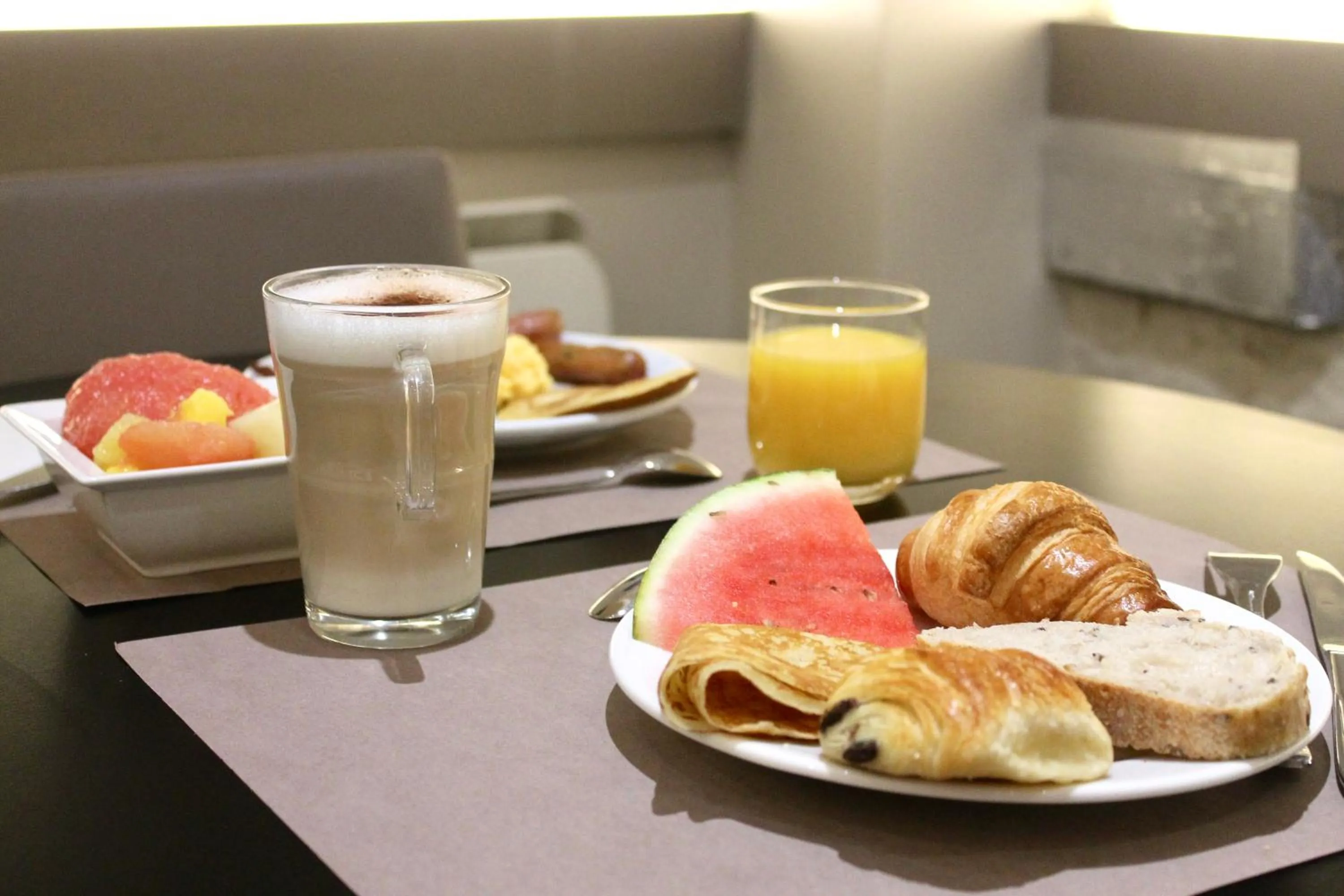 Breakfast in Mercure Paris Opera Grands Boulevards