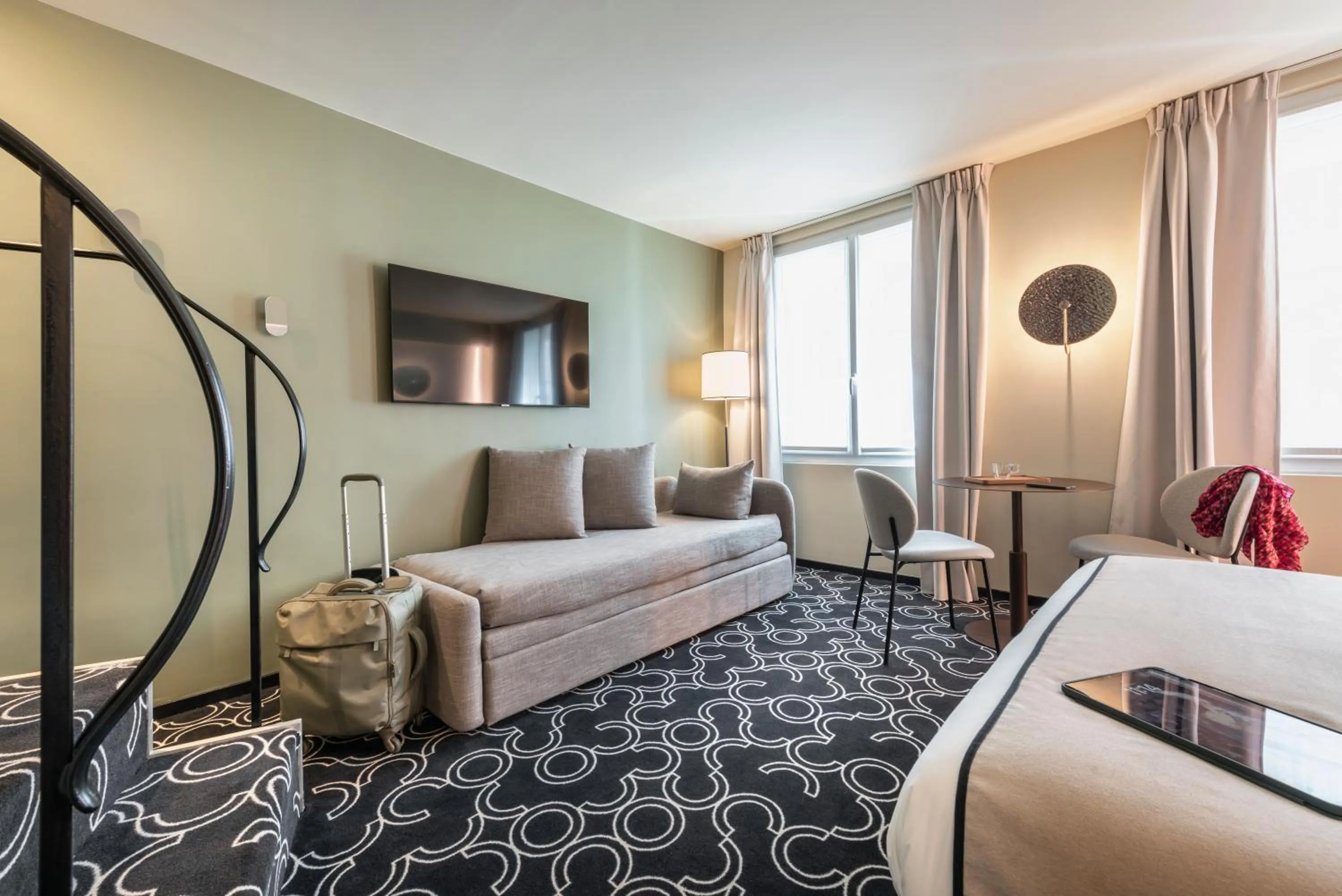 Bedroom, Bed in Mercure Paris Opera Grands Boulevards