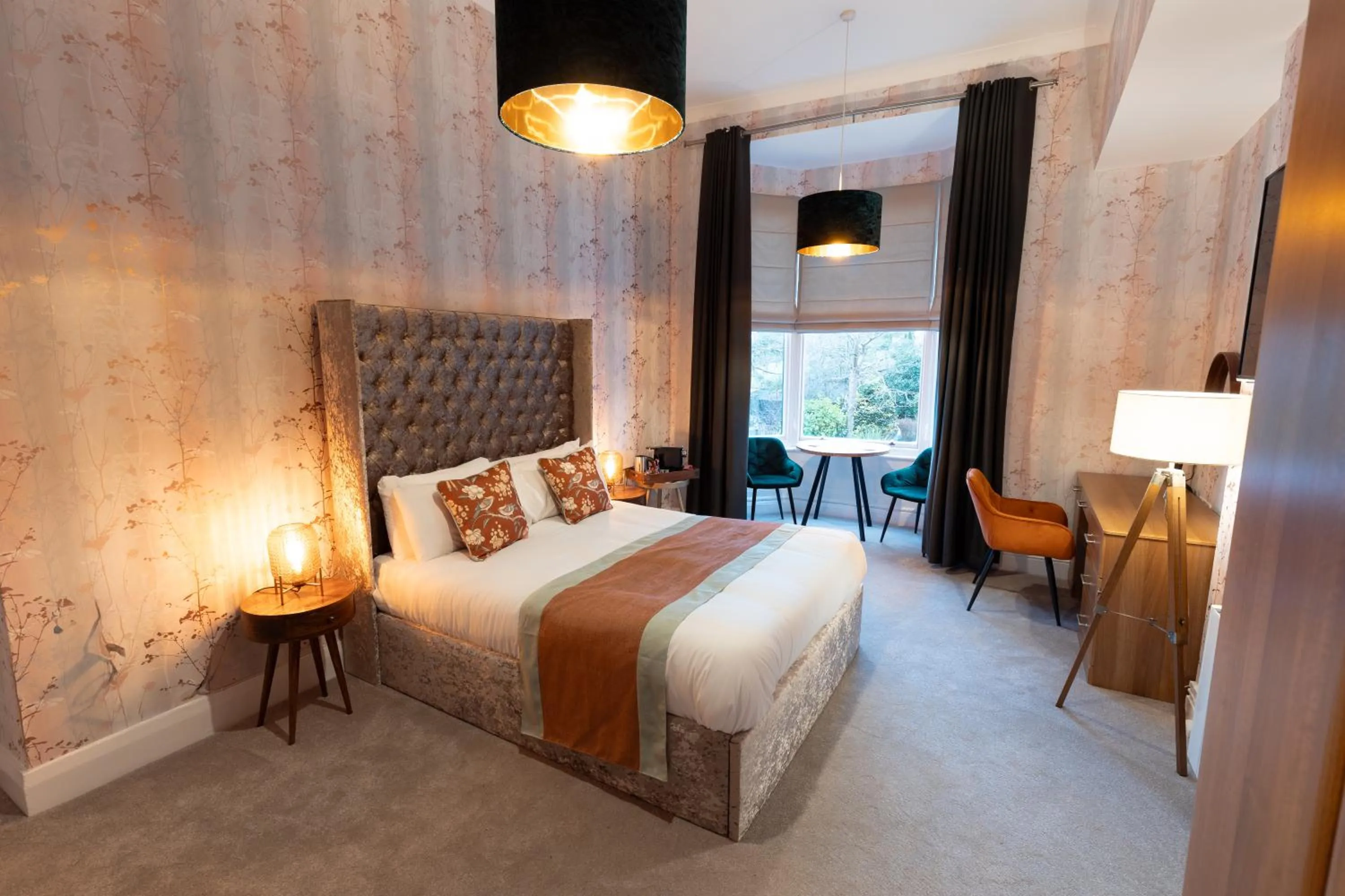 Bedroom, Bed in The Resolution Hotel