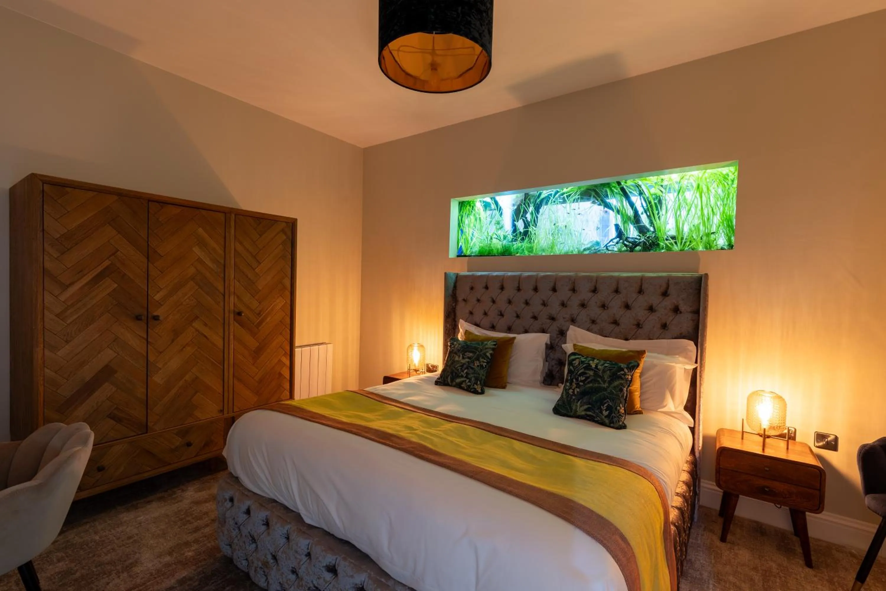 Bedroom, Bed in The Resolution Hotel