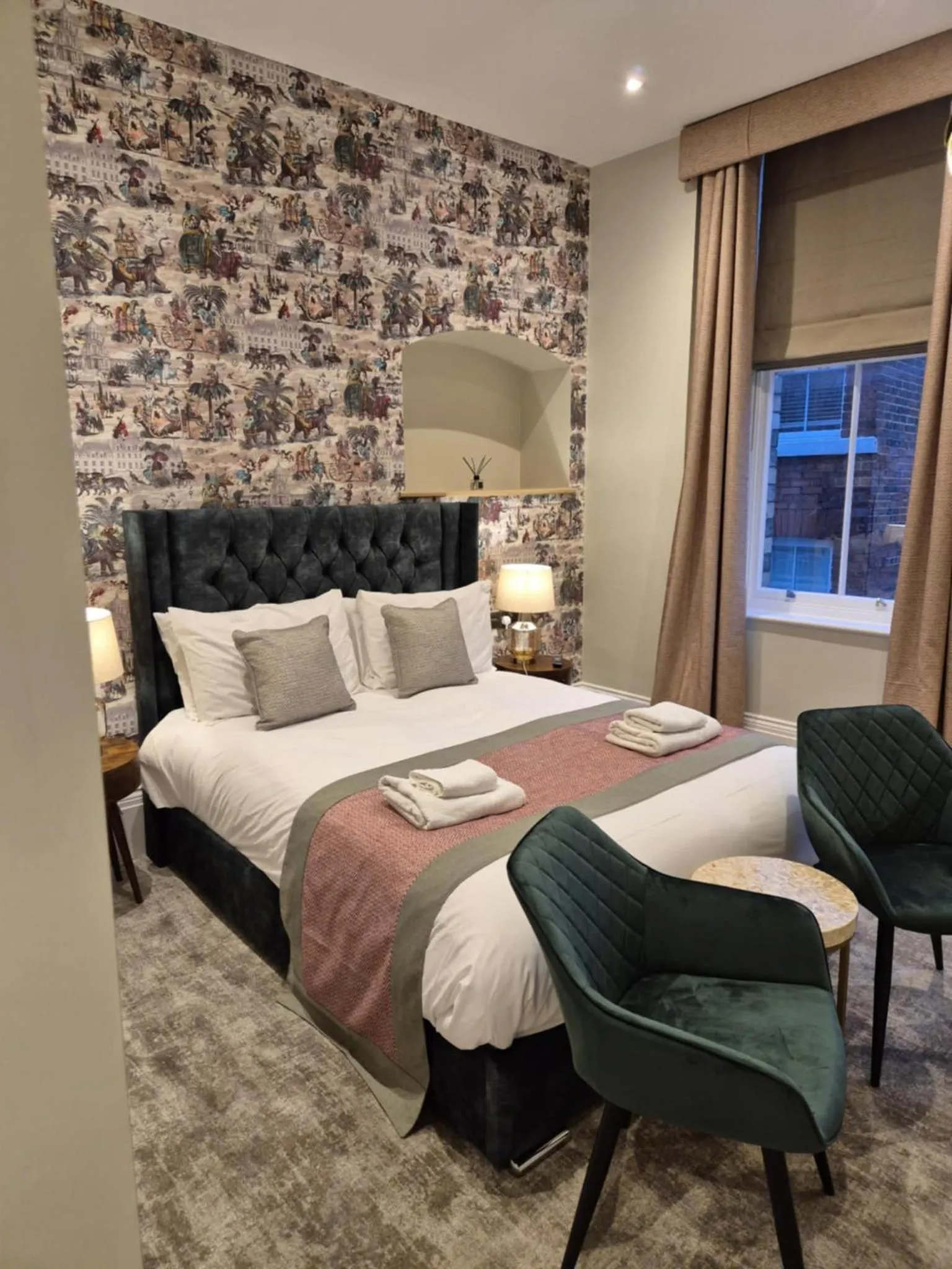 Bed in The Resolution Hotel