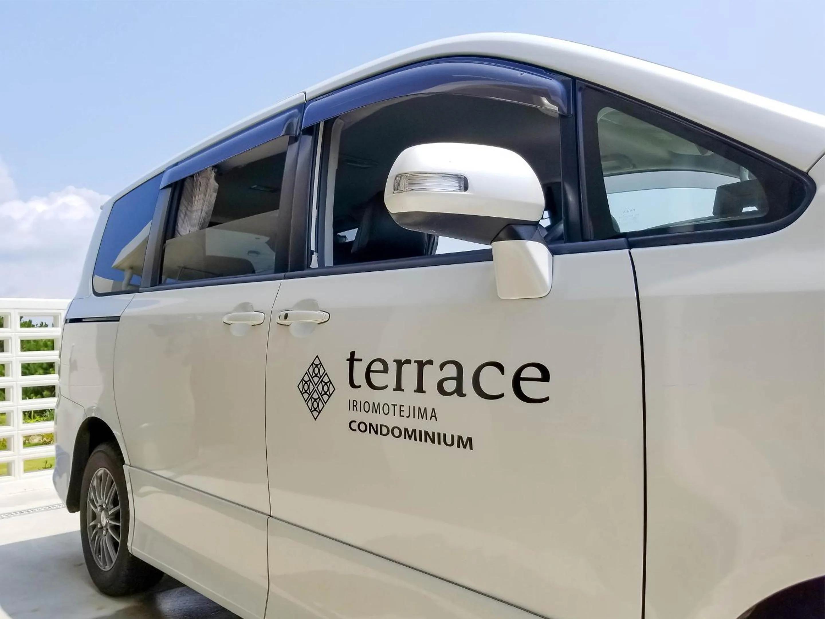 shuttle in terrace IRIOMOTEJIMA CONDOMINIUM