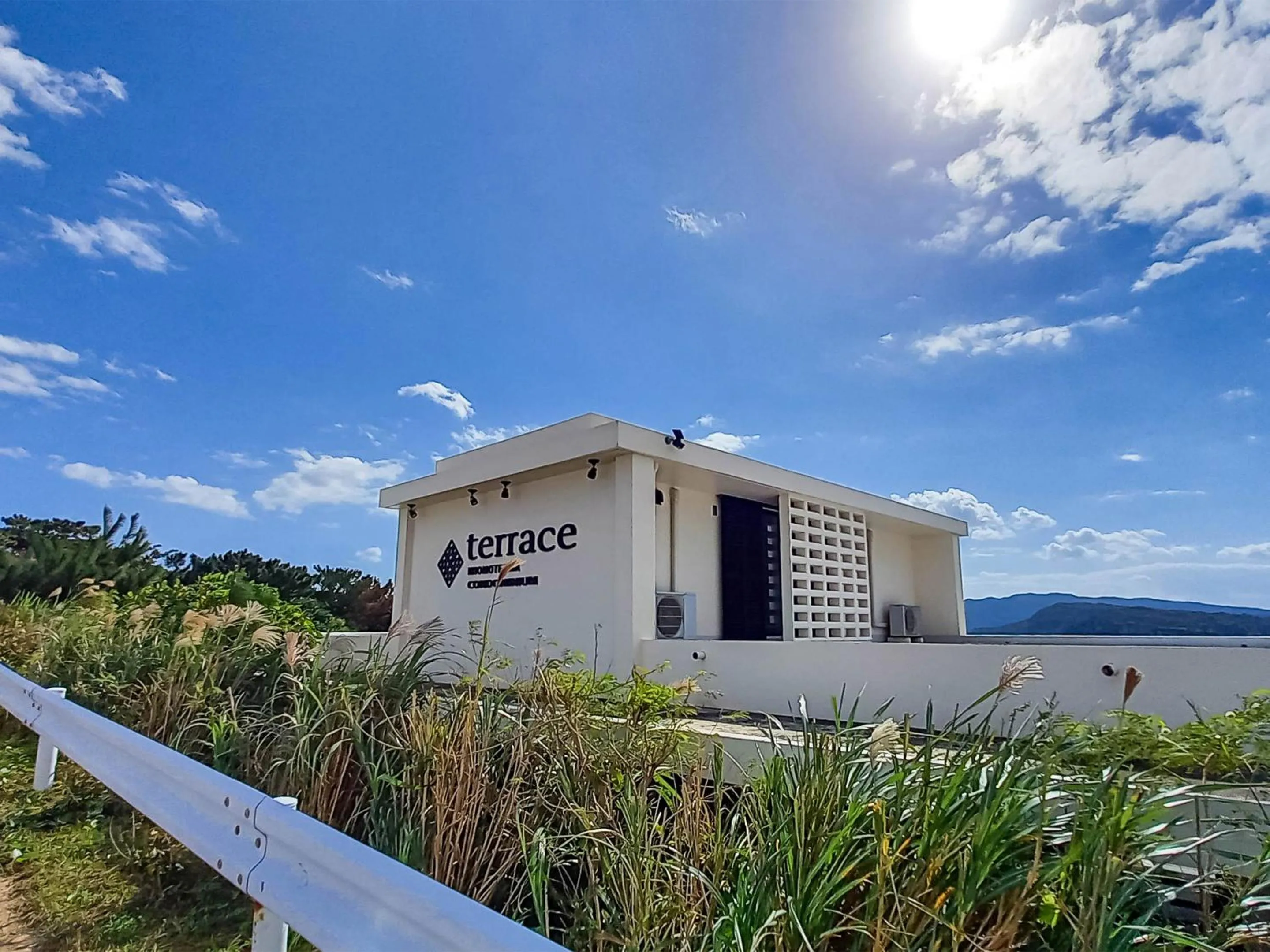 Property building in terrace IRIOMOTEJIMA CONDOMINIUM