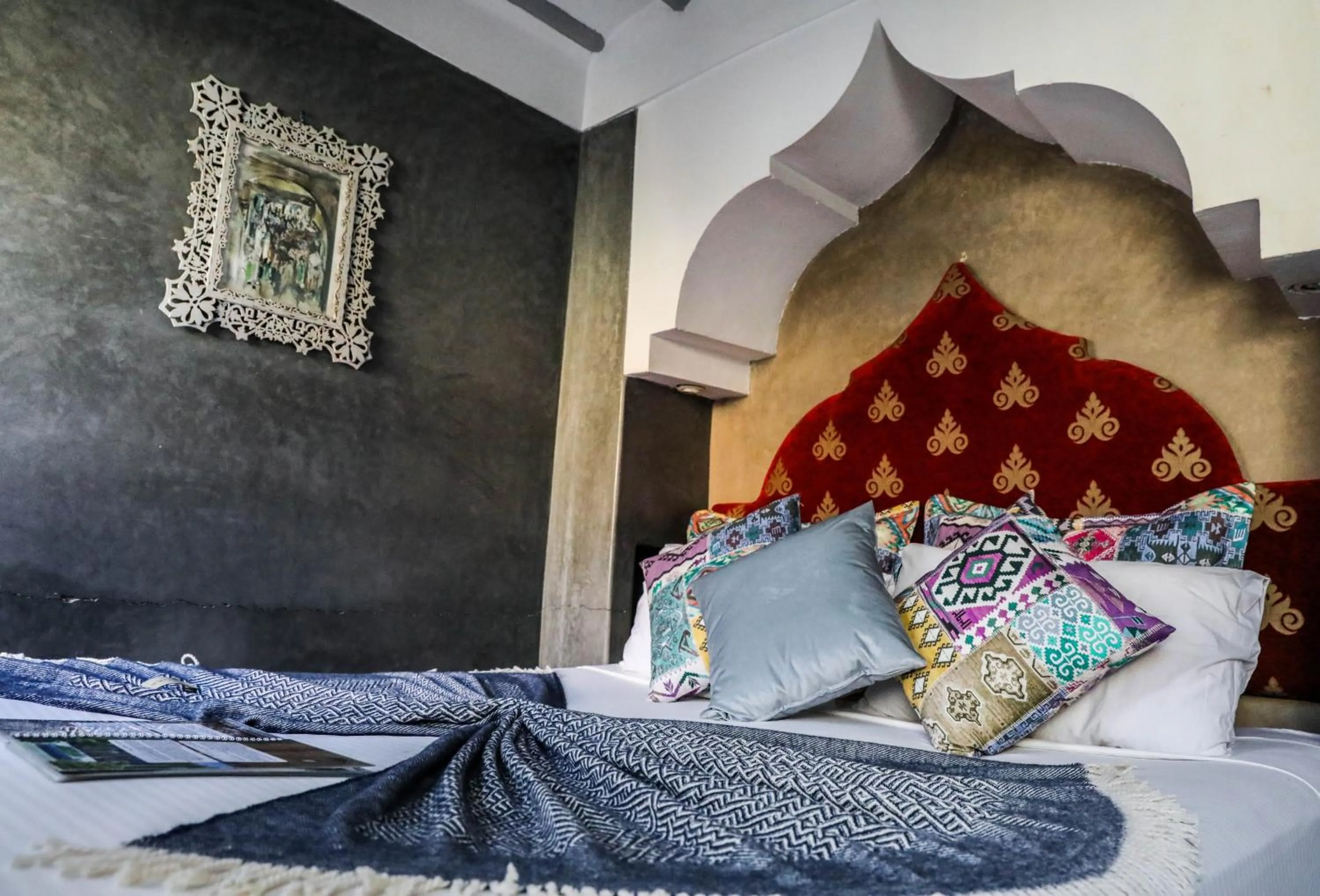 Property building, Bed in Riad les 2 Portes