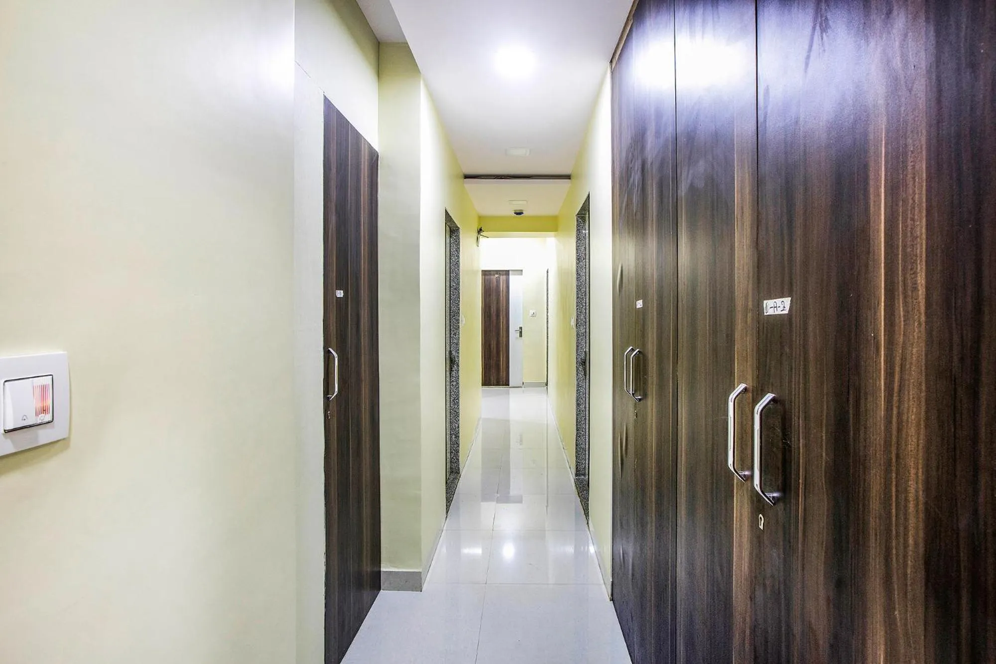 Lobby or reception in FabExpress The Grand Kohinoor - Behind APMC