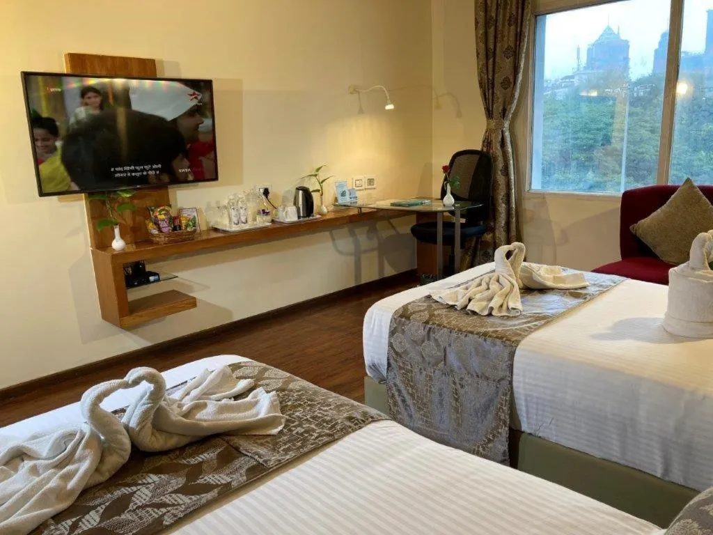 Bedroom, Bed in Hotel Ramanashree Richmond