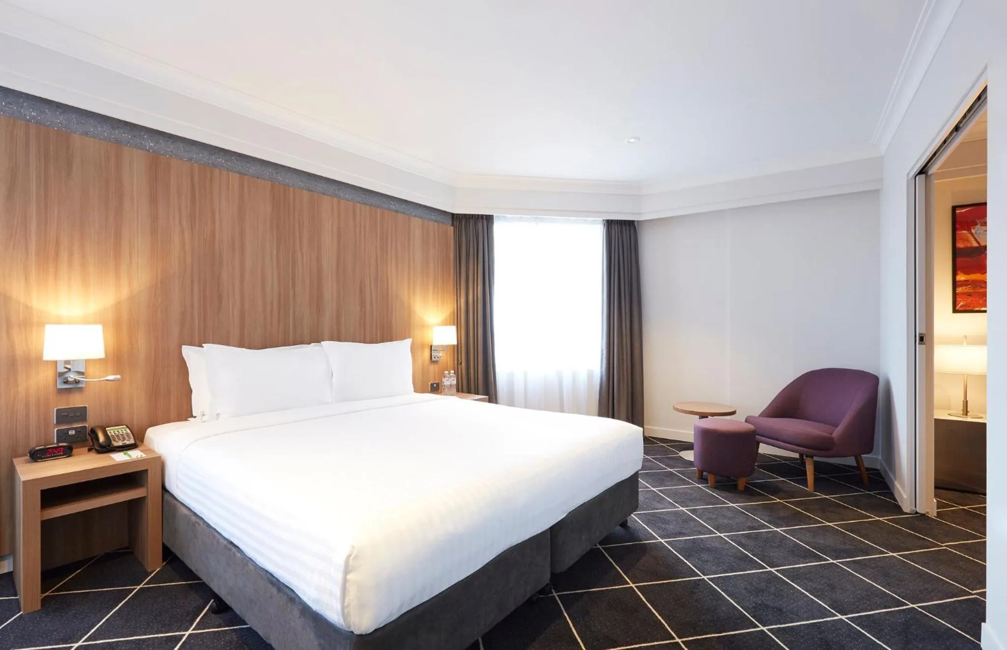 TV and multimedia, Bed in Furama Darling Harbour
