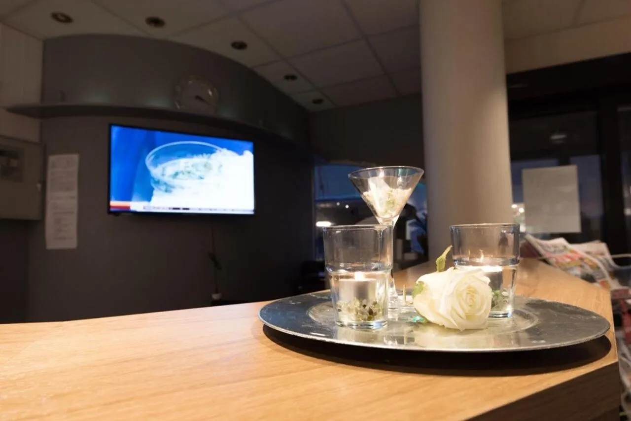 Lobby or reception in Senja Hotell