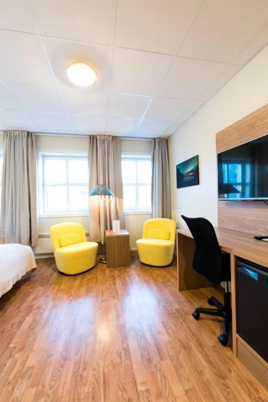 Photo of the whole room in Senja Hotell