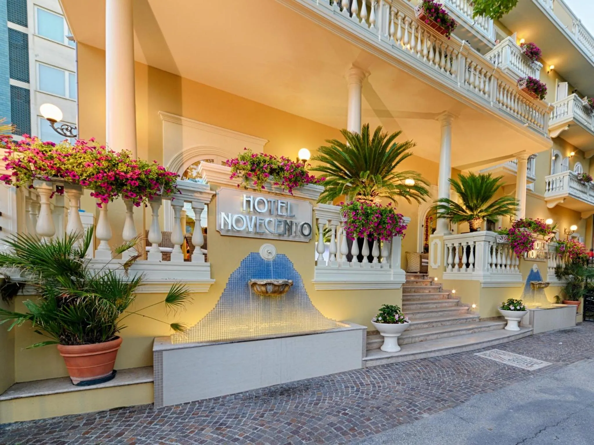 Balcony/Terrace in Novecento Suite Hotel