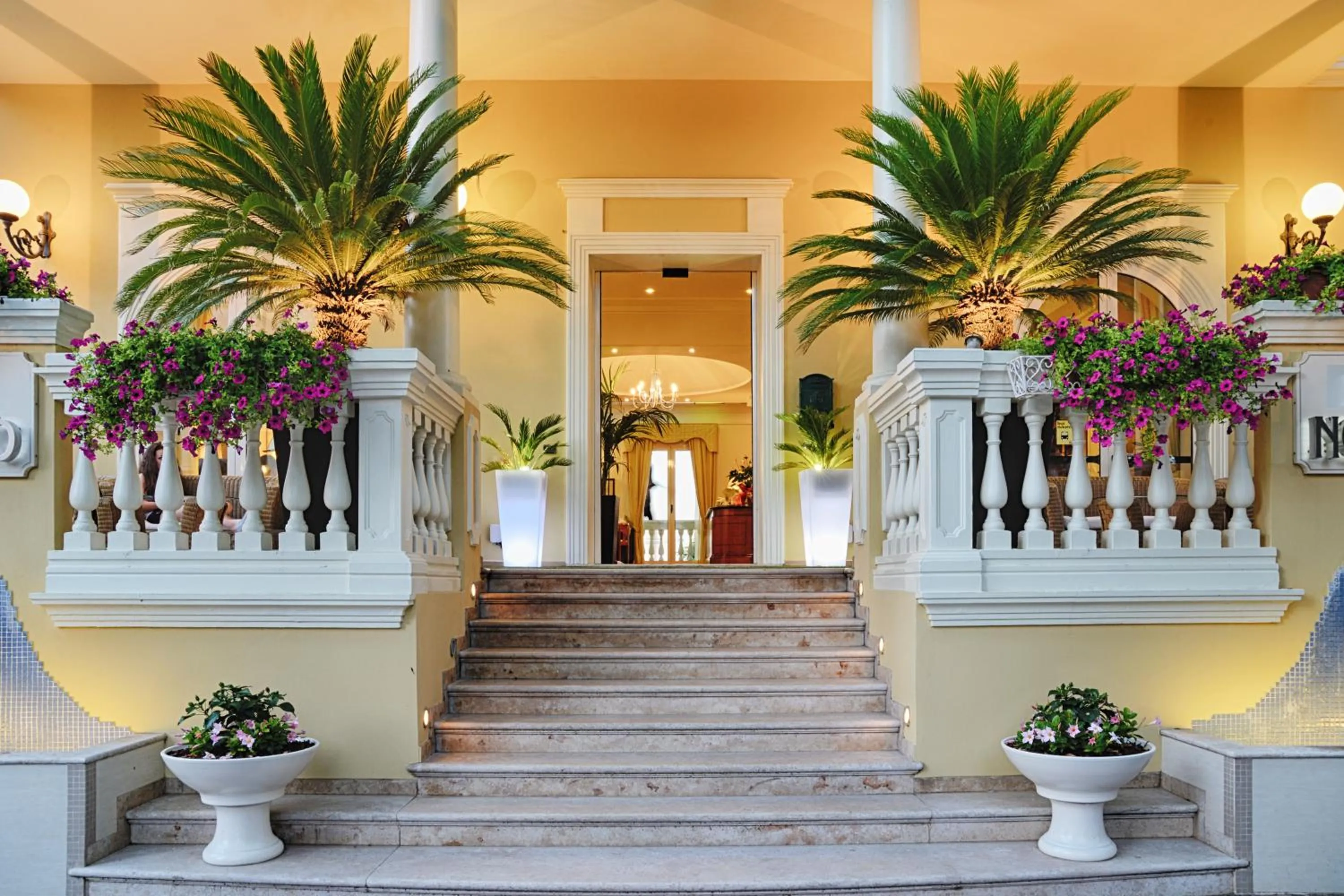Patio in Novecento Suite Hotel