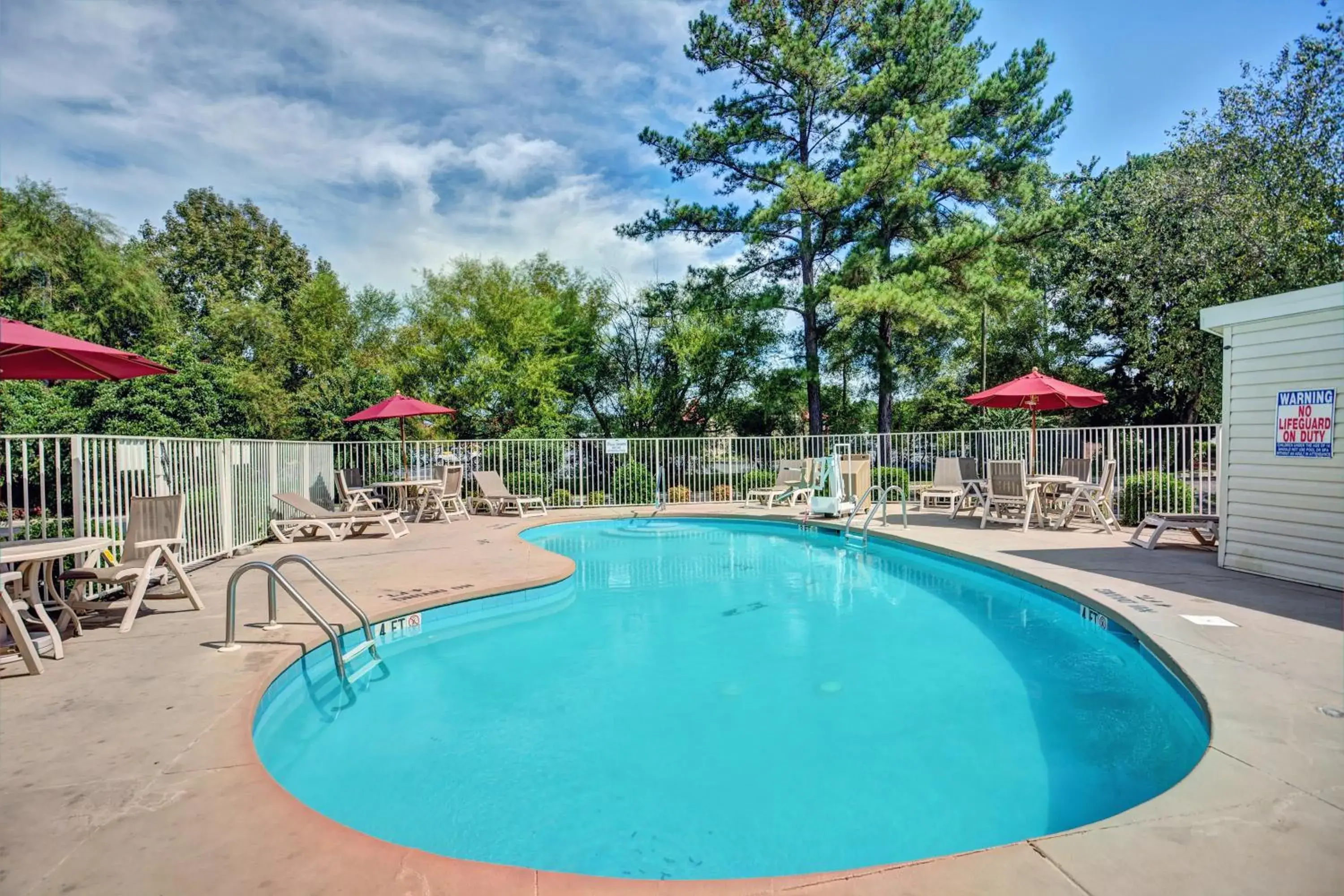 Pool view in Travelodge by Wyndham Fayetteville Pool view in Travelodge by Wyndham Fayetteville