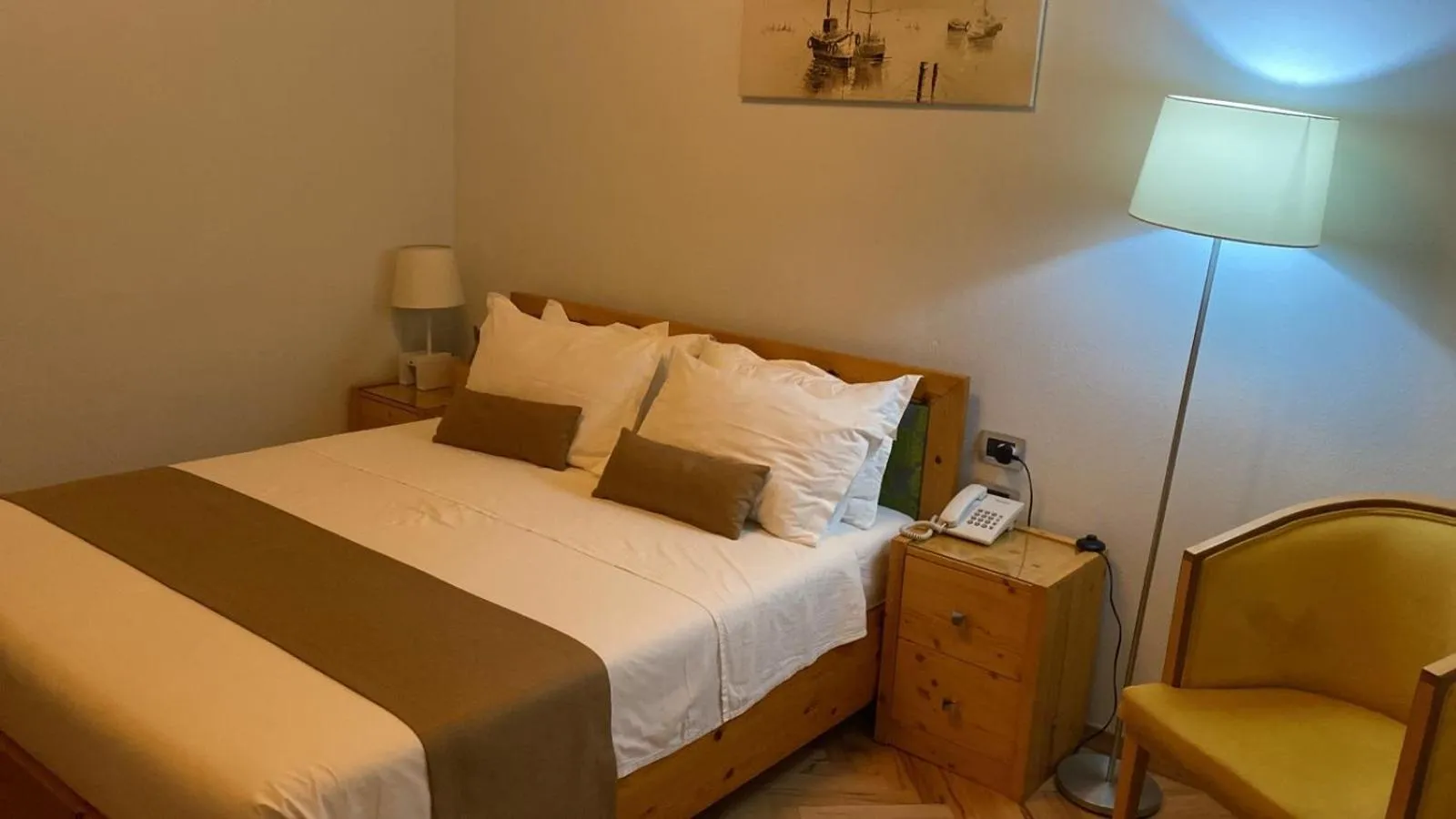 Photo of the whole room, Bed in Rambuje Resort