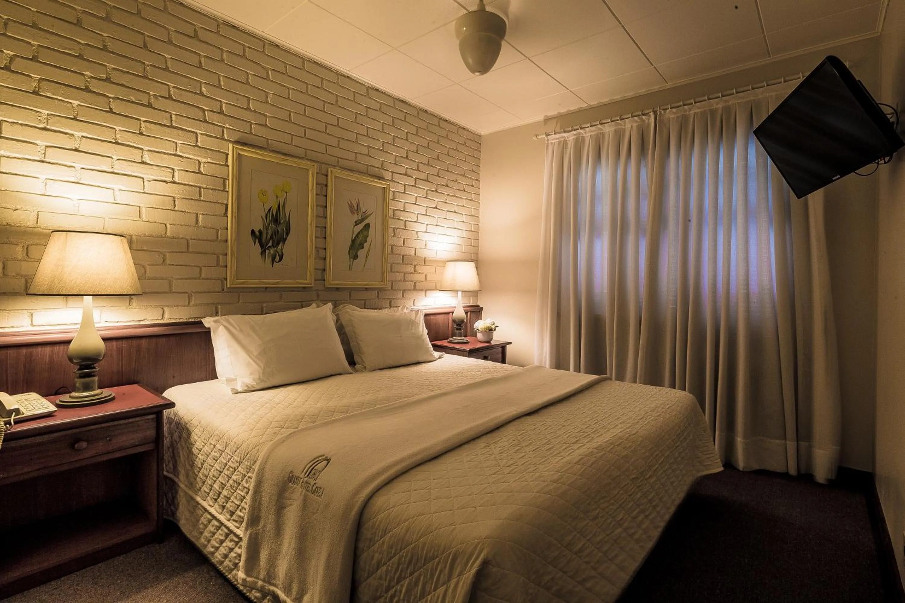 Bed in Grande Hotel Canela