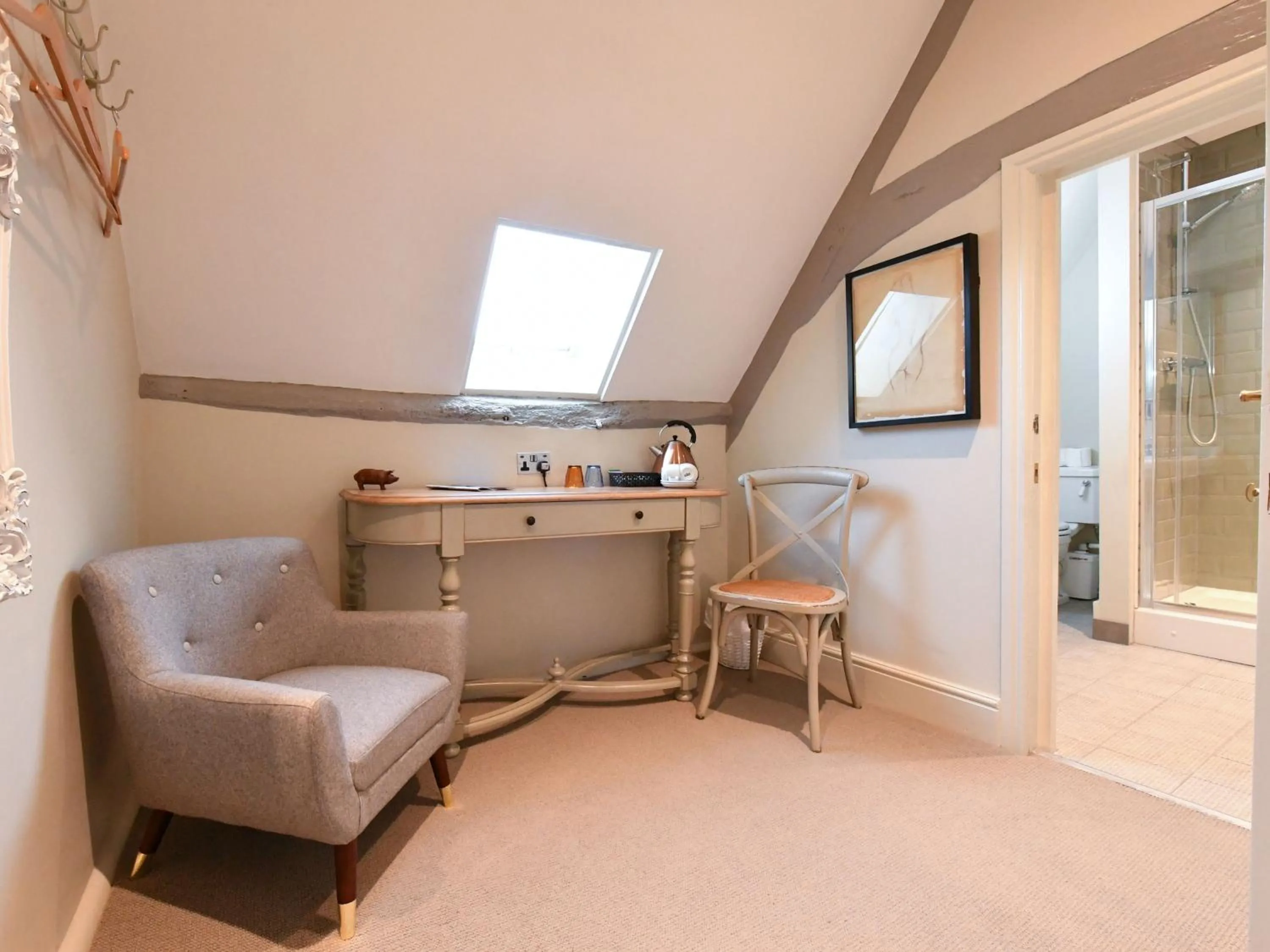 Bedroom in Lansdowne Strand