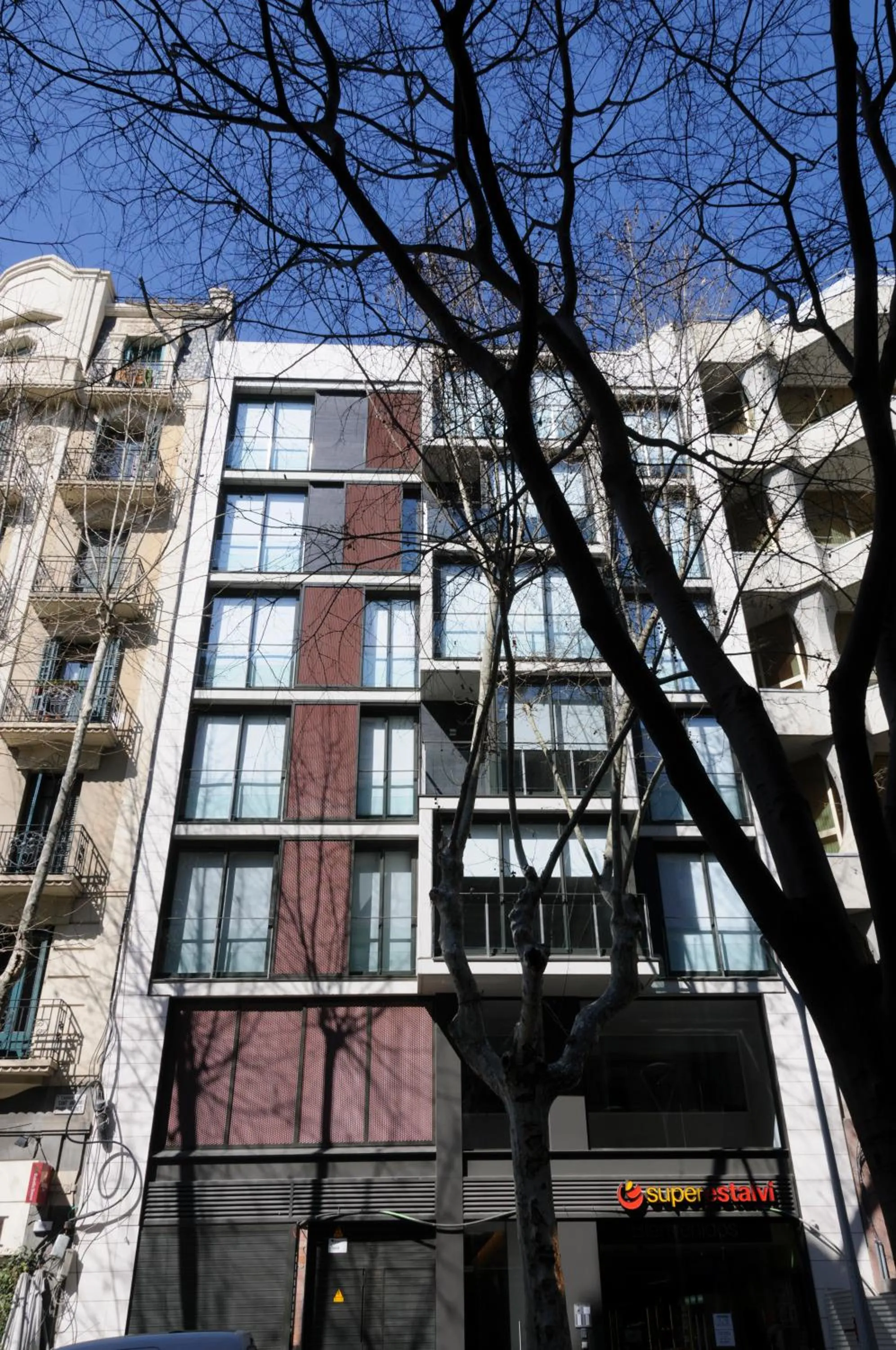 Facade/entrance in Espais Blaus Apartments