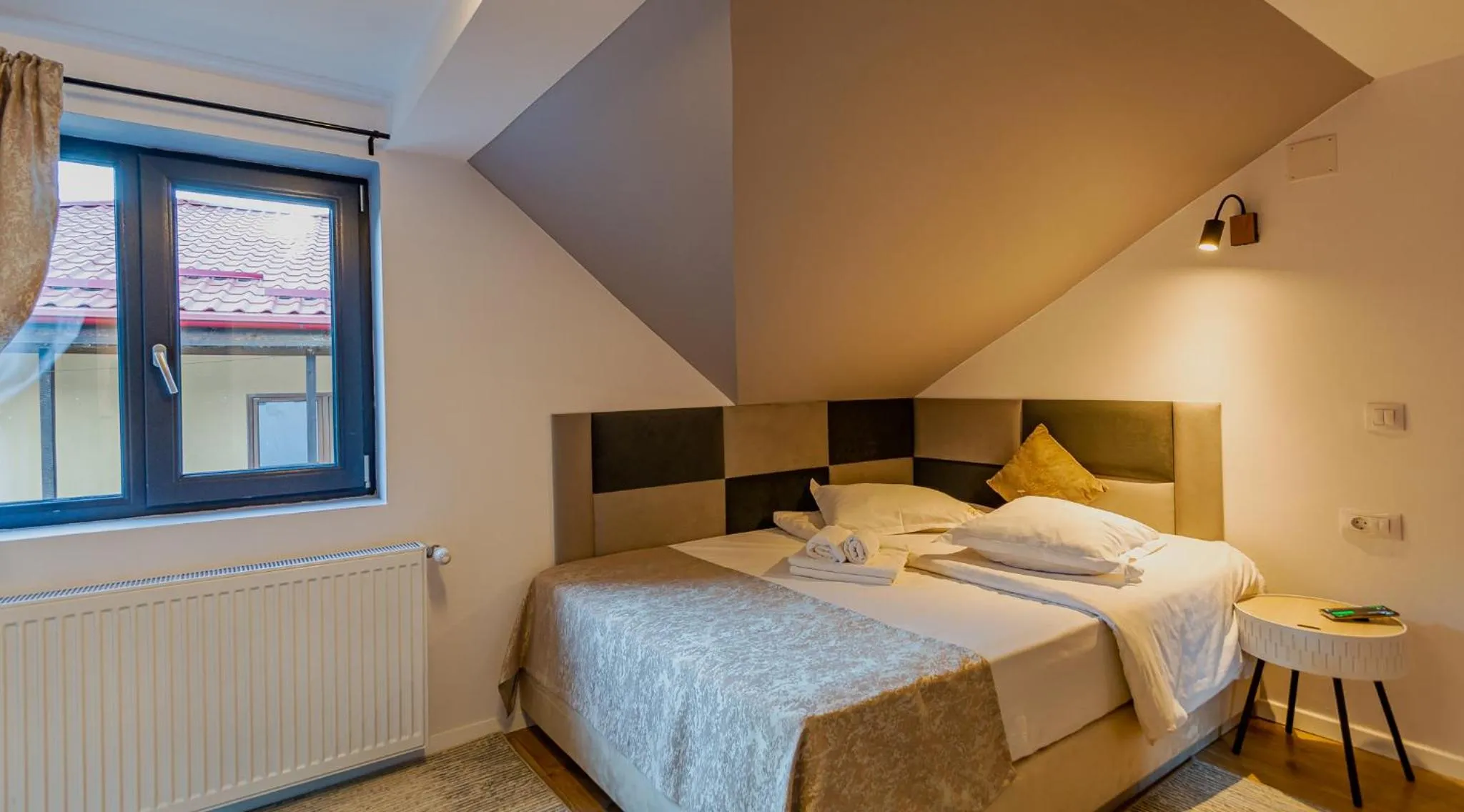 Bed in Complex Turistic Luminita