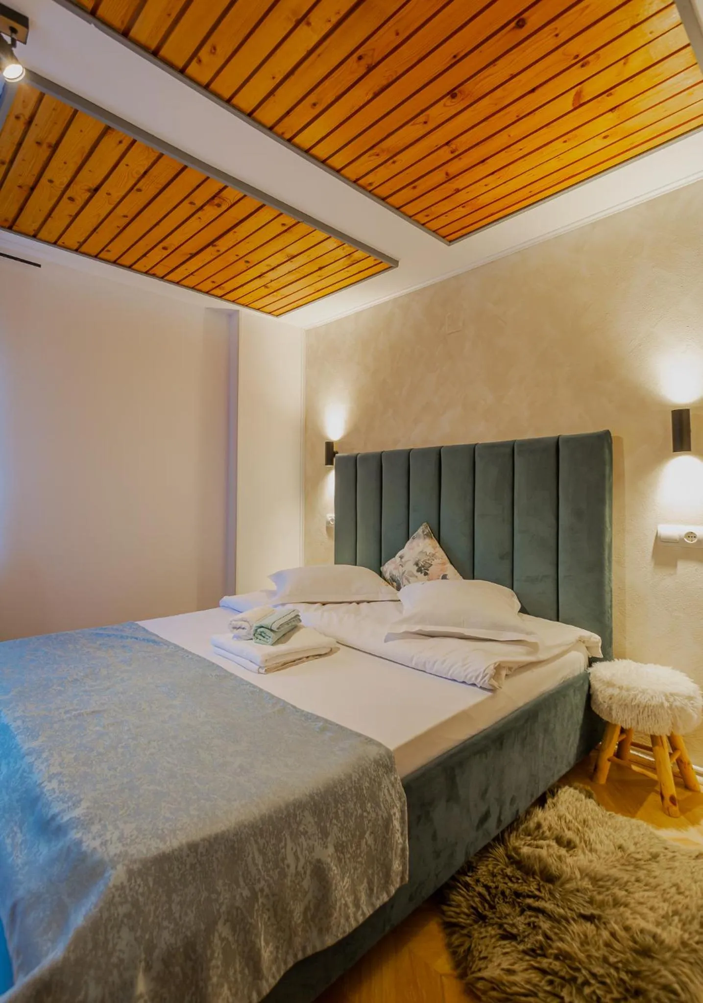 Bed in Complex Turistic Luminita