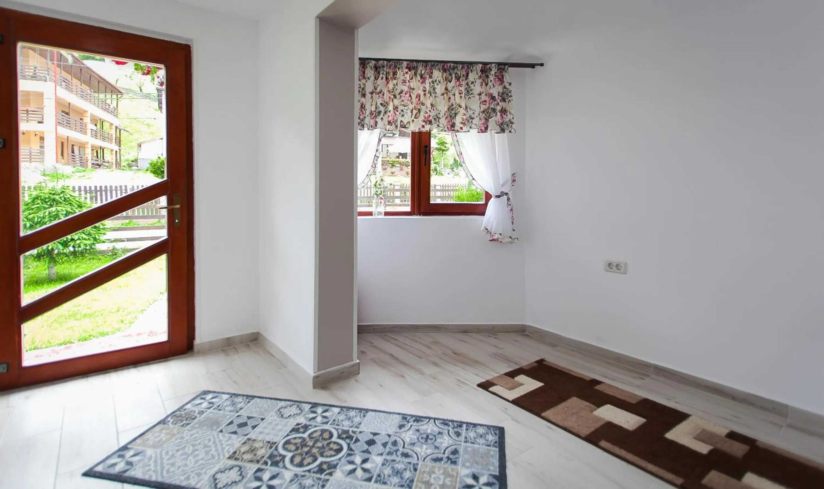 Property building in Complex Turistic Luminita