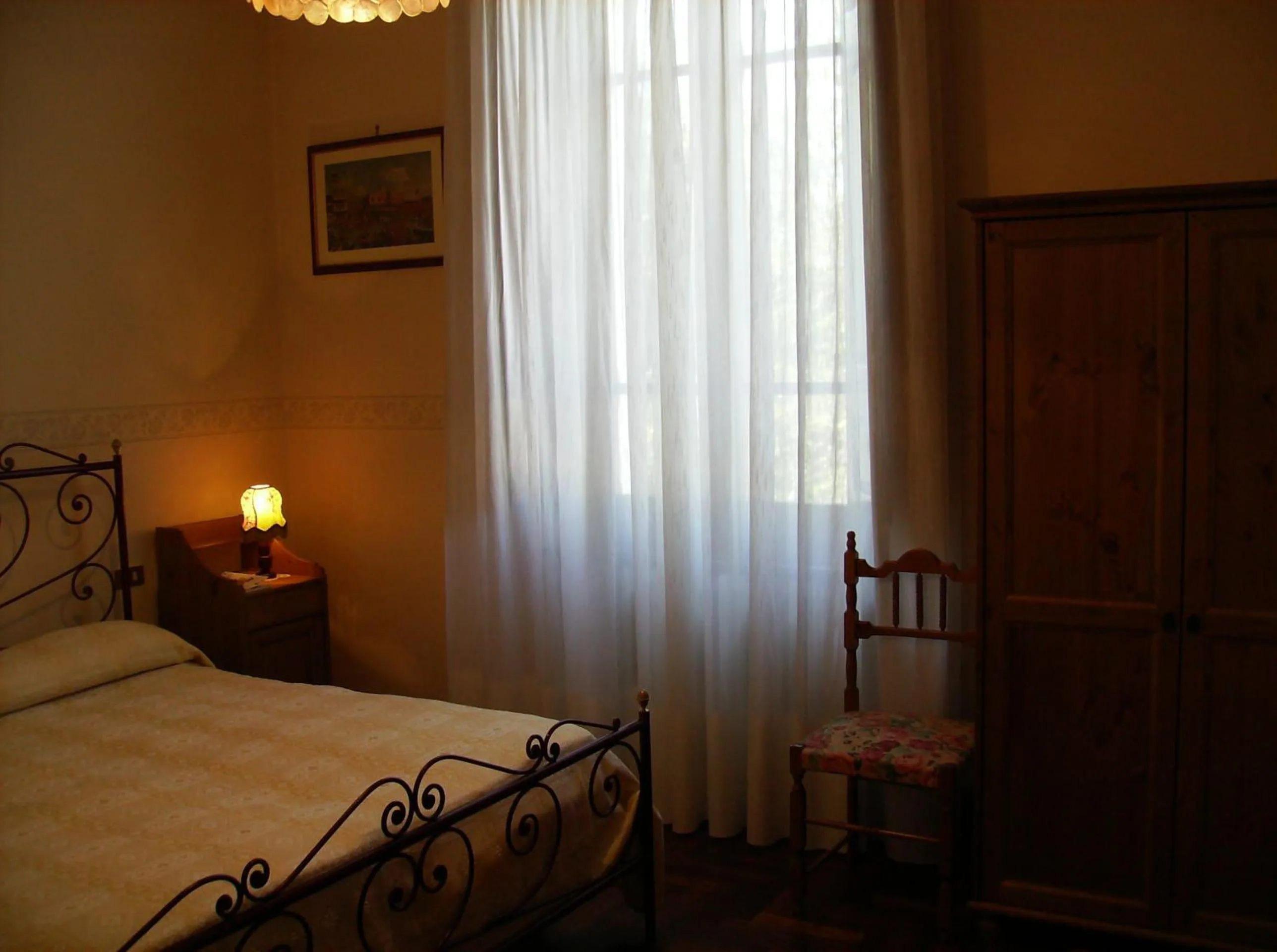Decorative detail, Bed in B&B Santa Chiara