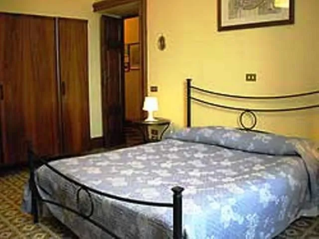 Bedroom, Bed in B&B Santa Chiara