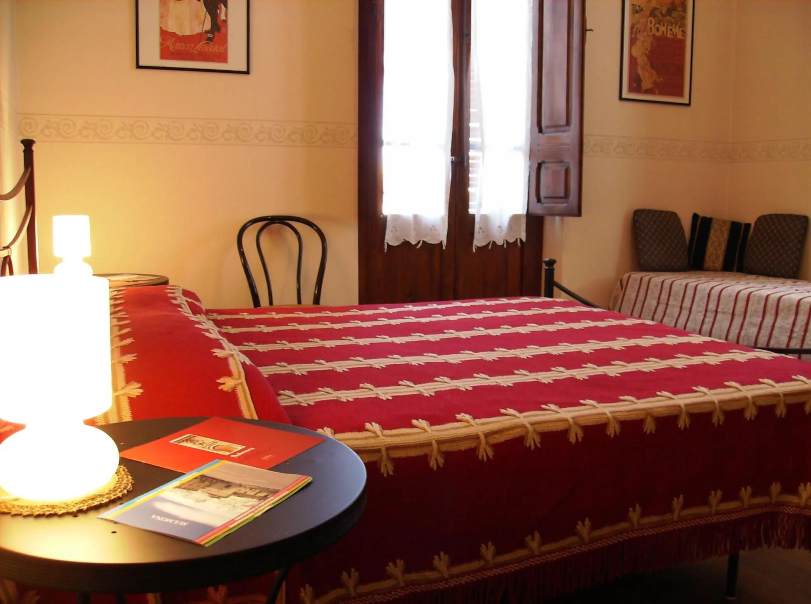 Decorative detail, Bed in B&B Santa Chiara