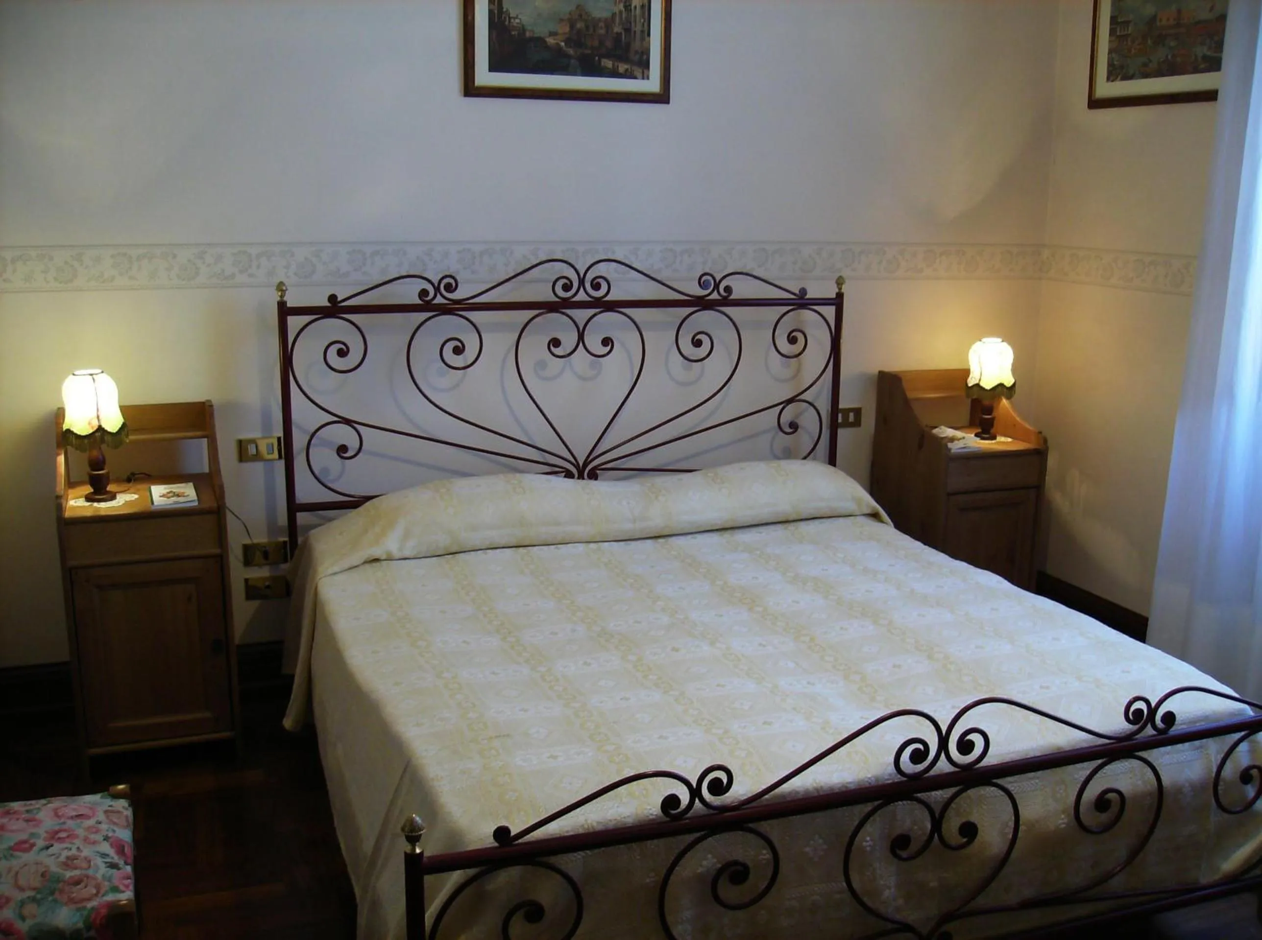 Bedroom, Bed in B&B Santa Chiara